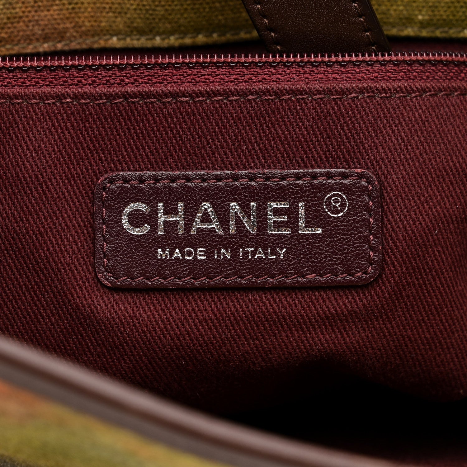 Chanel Washed Toile Graffiti On The Pavements Messenger Khaki Multicolor 11 of 30
