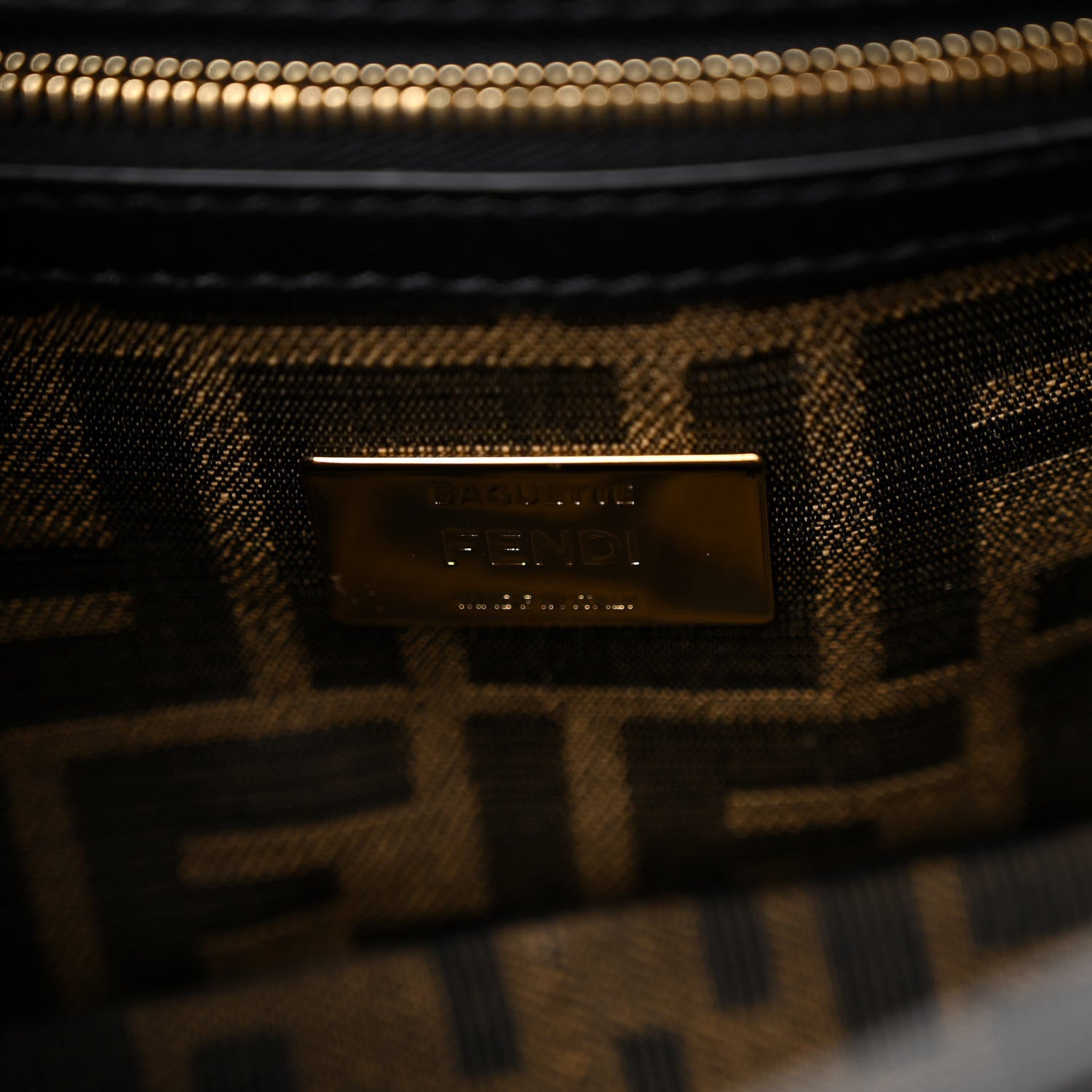 Fendi Shiny Nappa Multipocket Baguette Black 6 of 9
