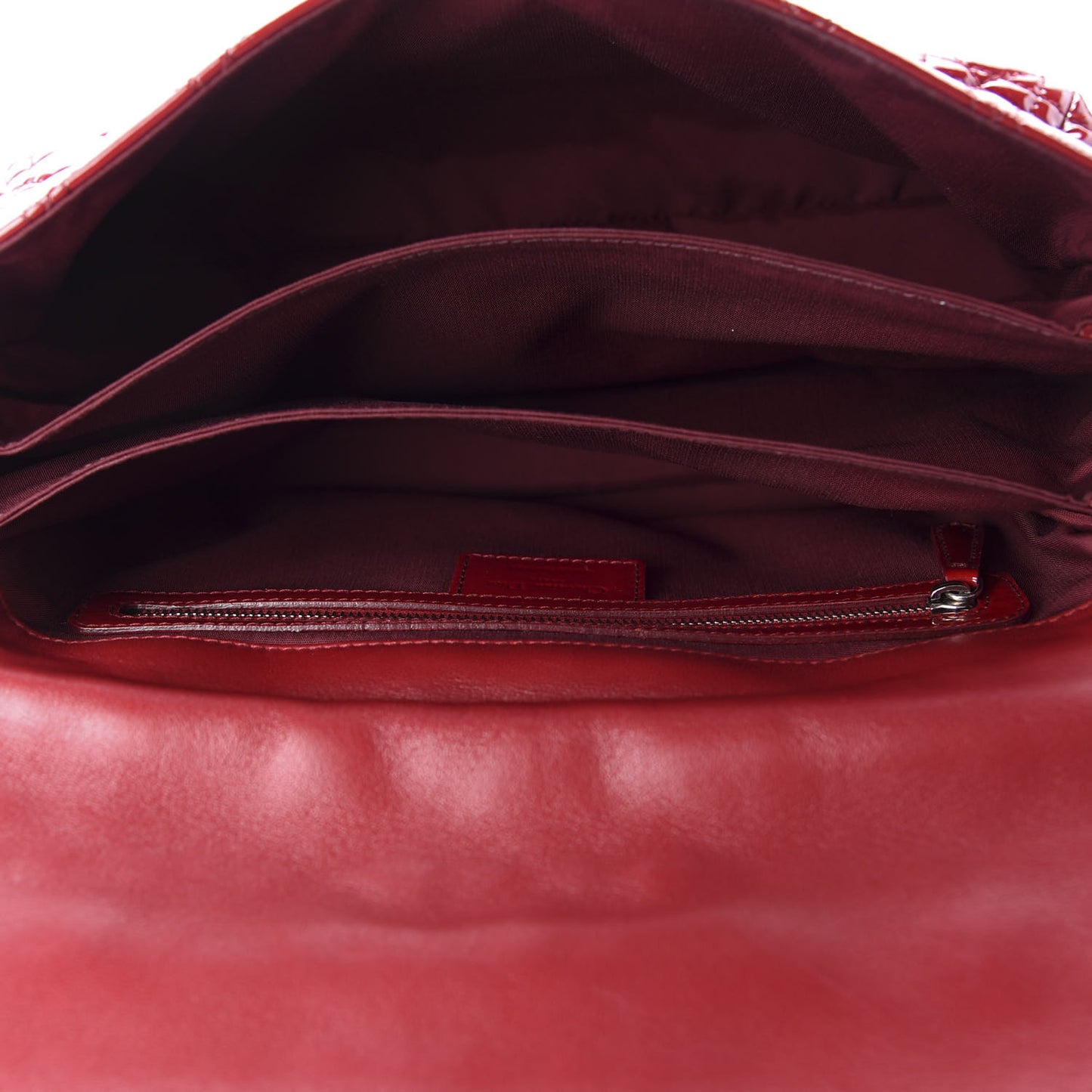 Patent Cannage New Lock Flap Red