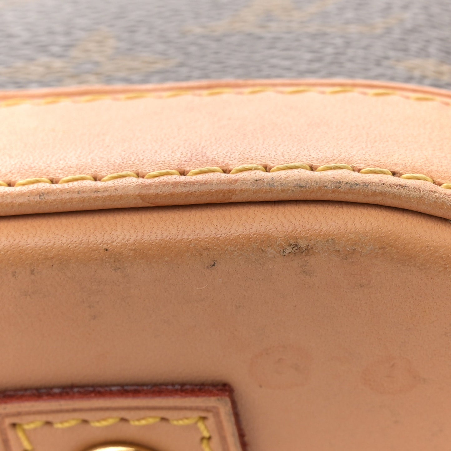 Monogram Alma BB