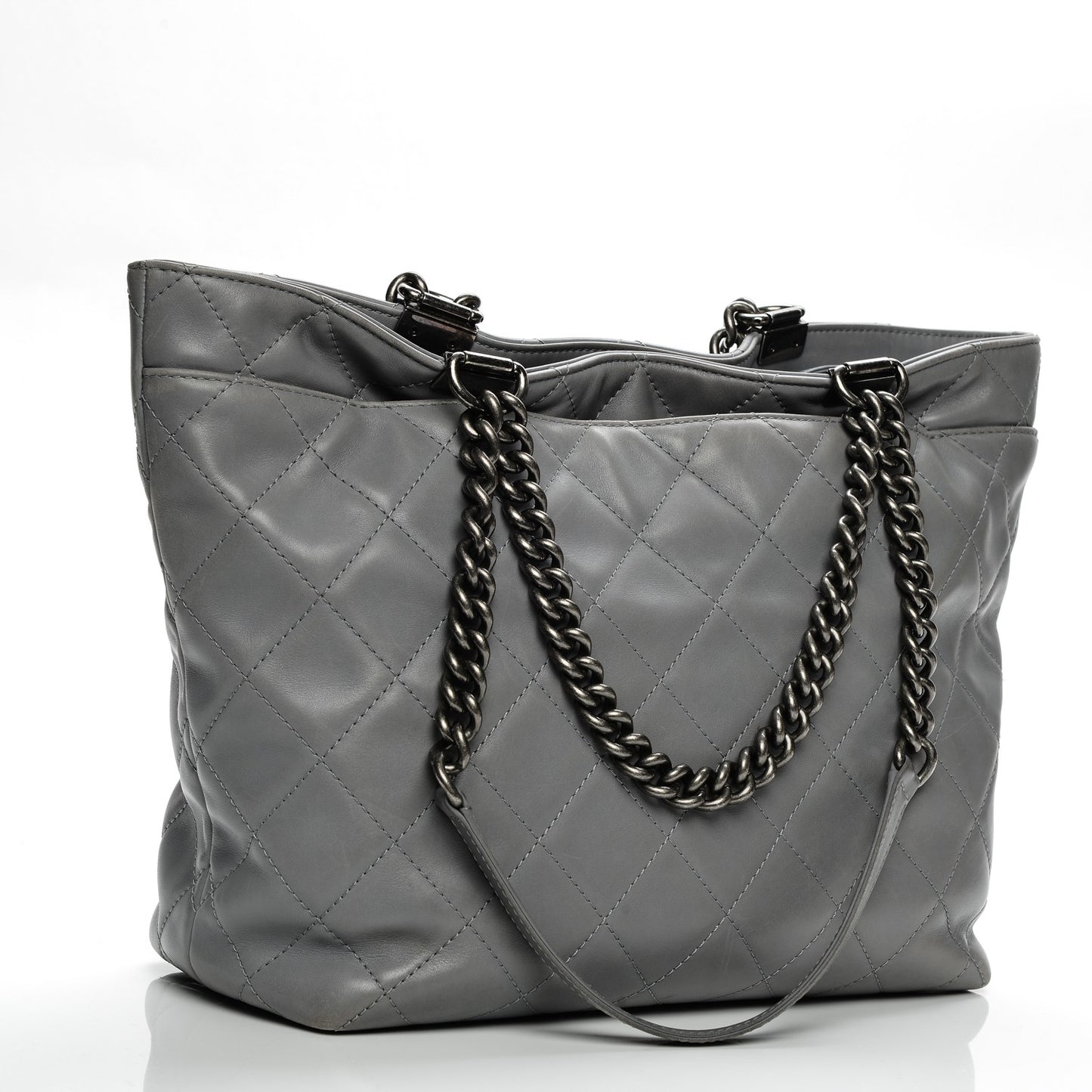 Calfskin Quilted Large Shopping In Chains Tote Light Grey