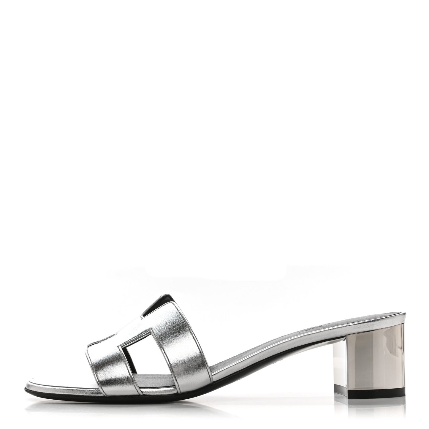 Metallic Nappa Oasis Sandals 39 Argent