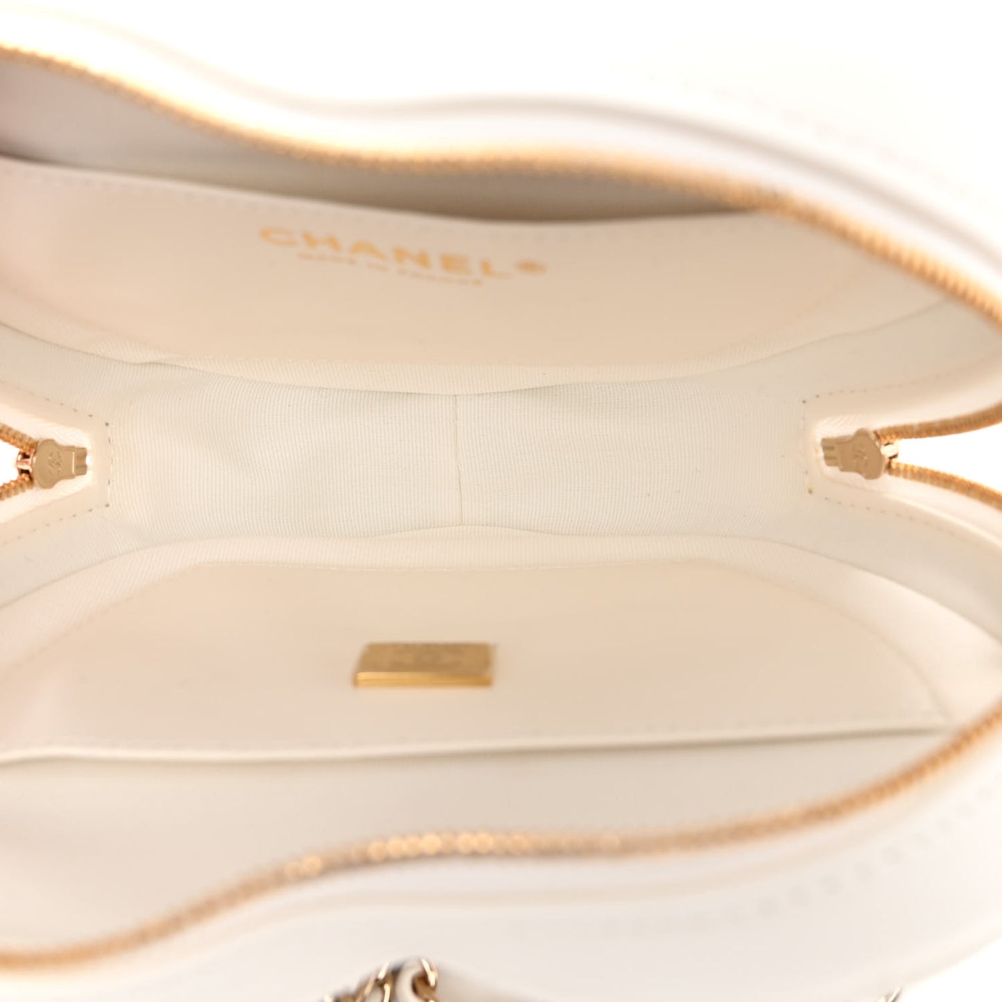 Lambskin Quilted CC In Love Heart Bag White
