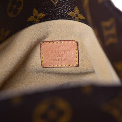 Louis Vuitton Monogram Artsy MM 8 of 10