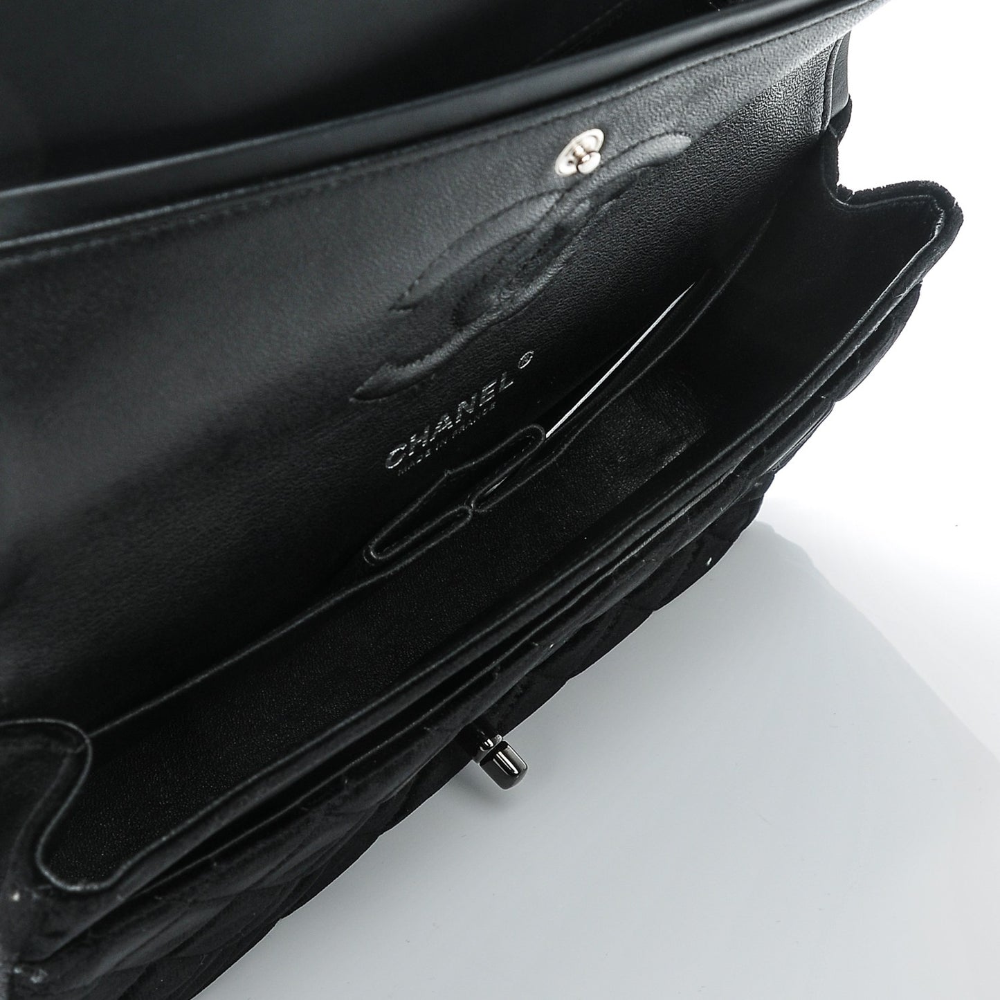 Velvet Quilted Medium Double Flap Black