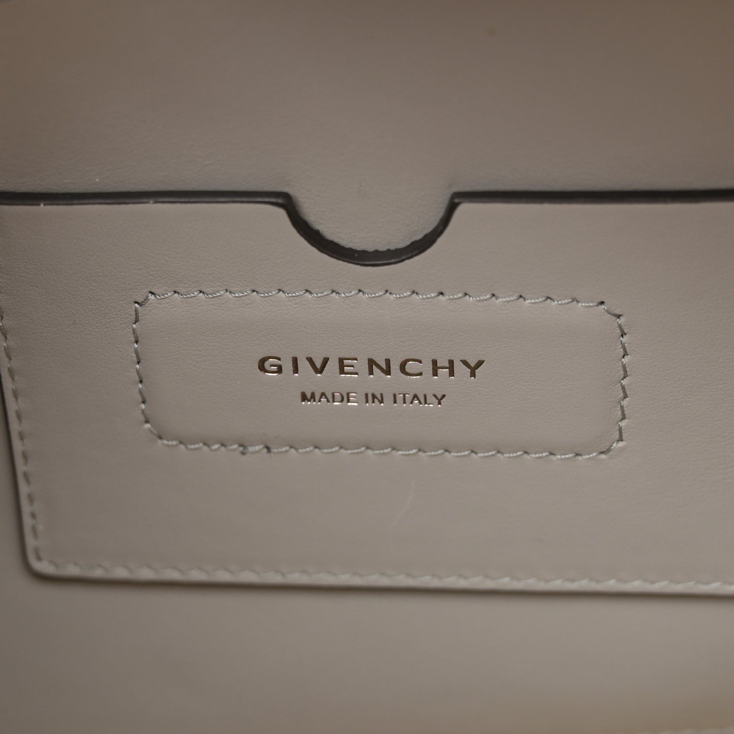 Calfskin Small Soft Antigona Pearl Grey