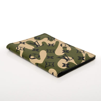 Louis Vuitton Monogramouflage Passport Cover 4 of 7
