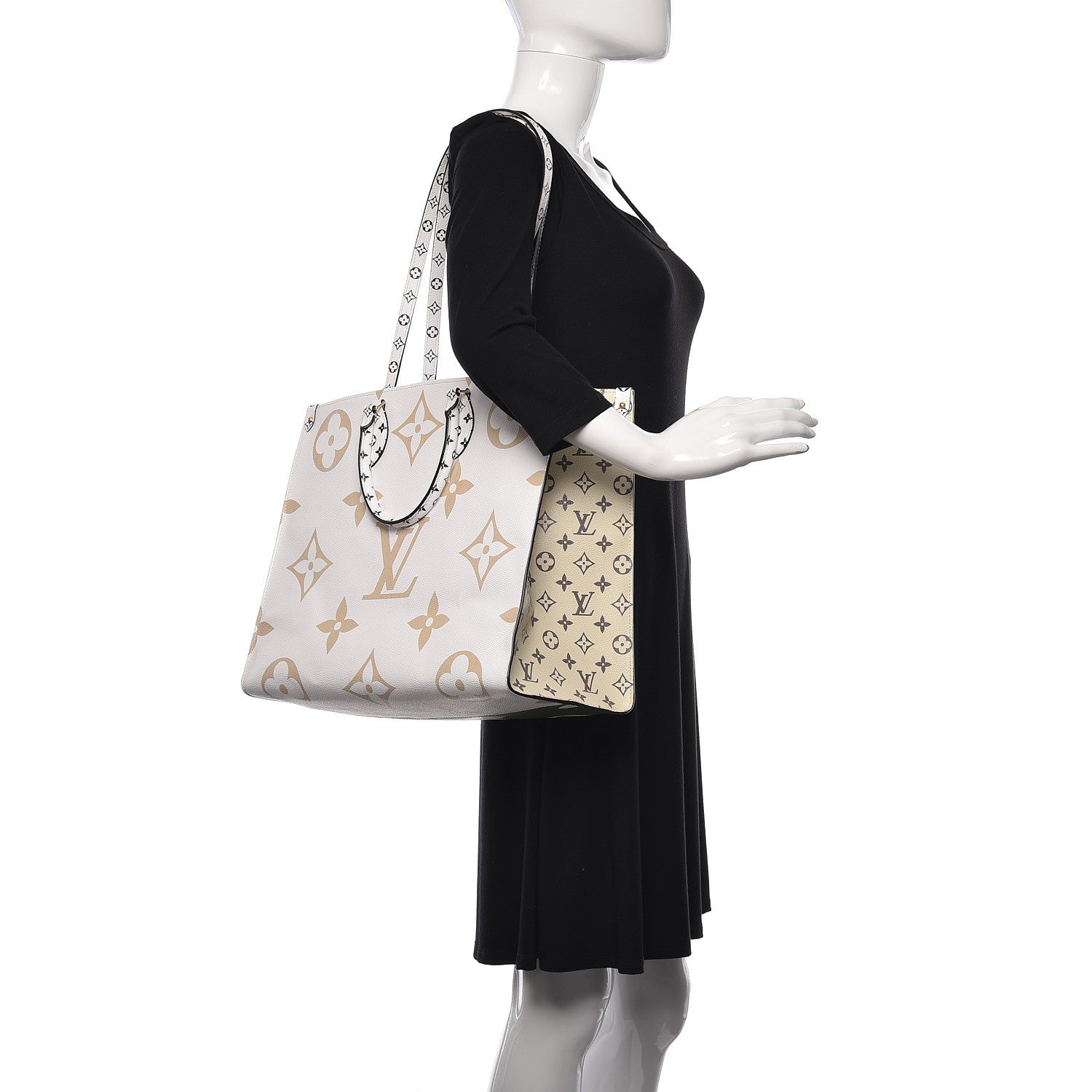 Louis Vuitton Monogram Giant Onthego GM Kaki Beige 3 of 13