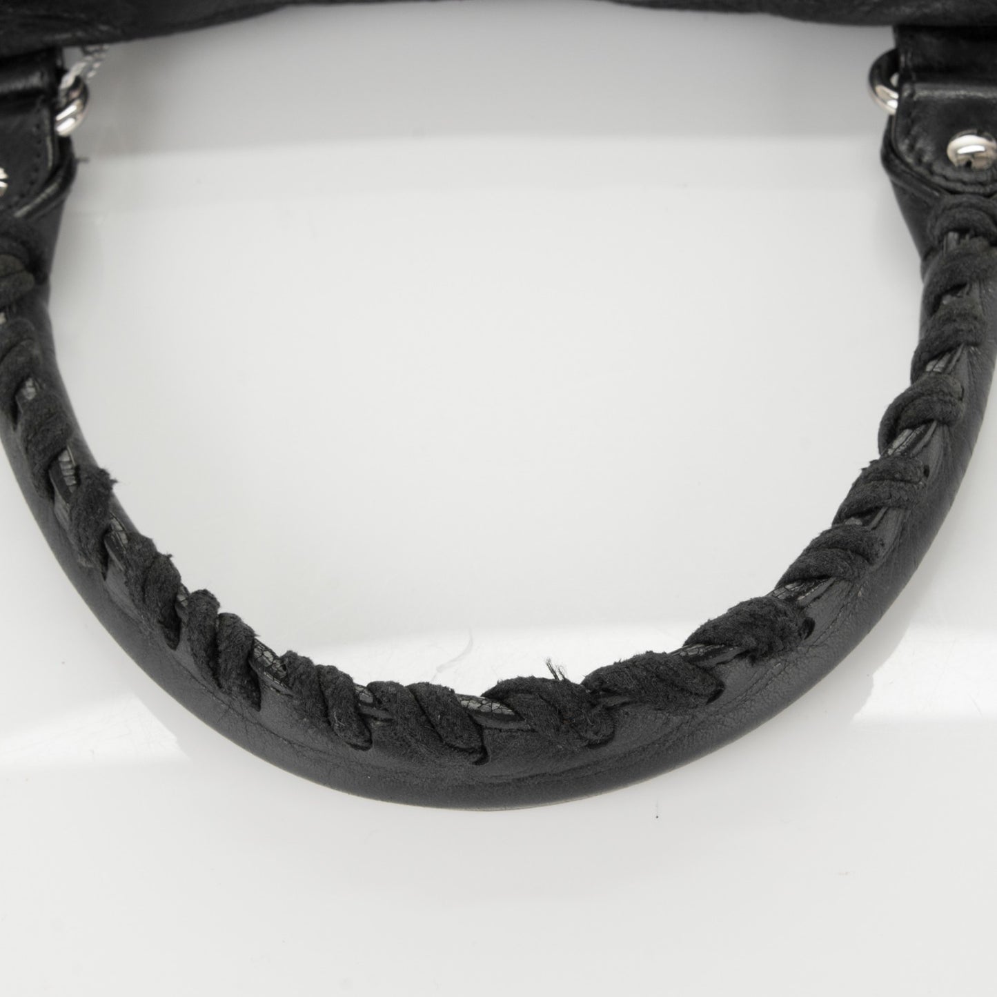Agneau Giant 12 Silver Hardware Town Black