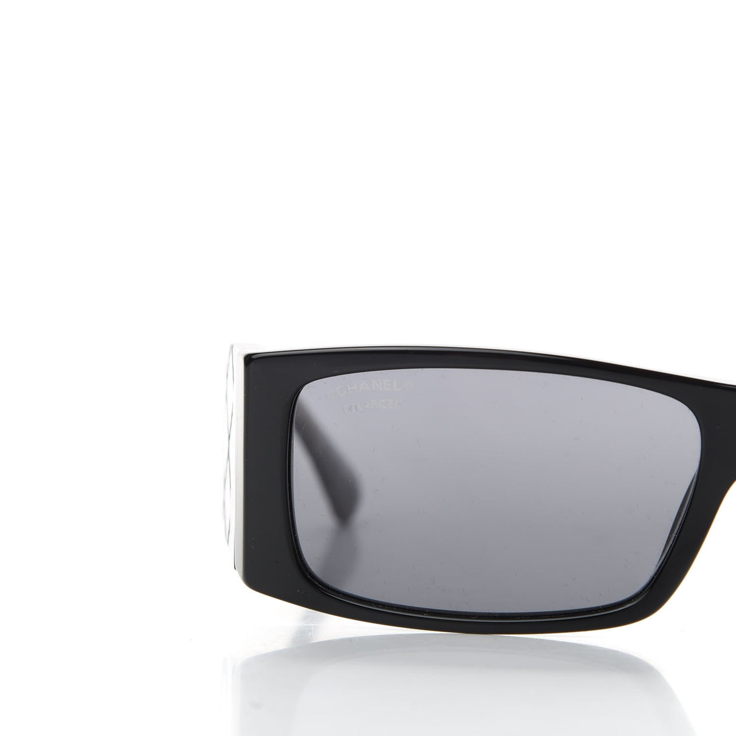 Rectangle Quilted Sunglasses 5425 Black