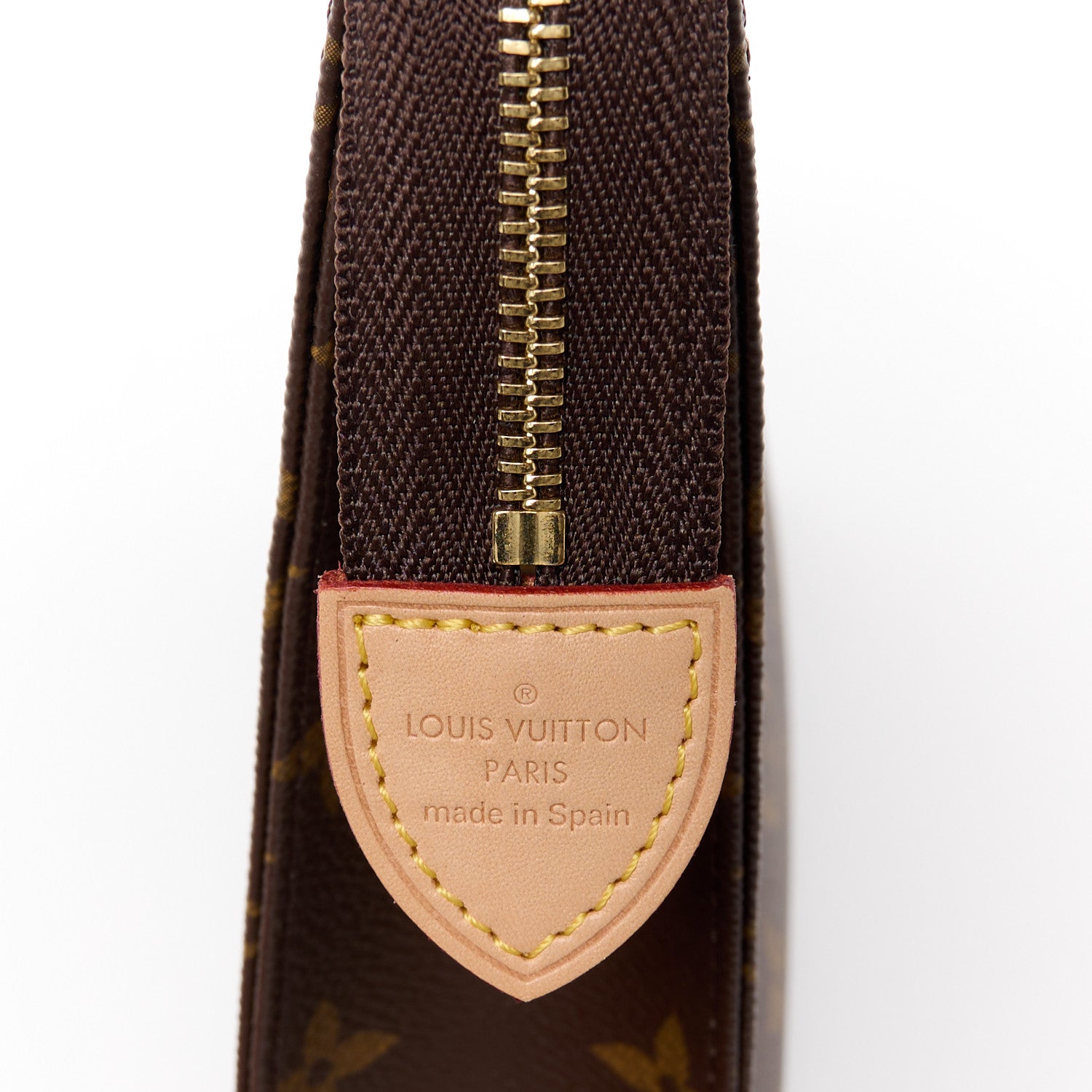 Louis Vuitton Monogram Toiletry Pouch 26 6 of 10