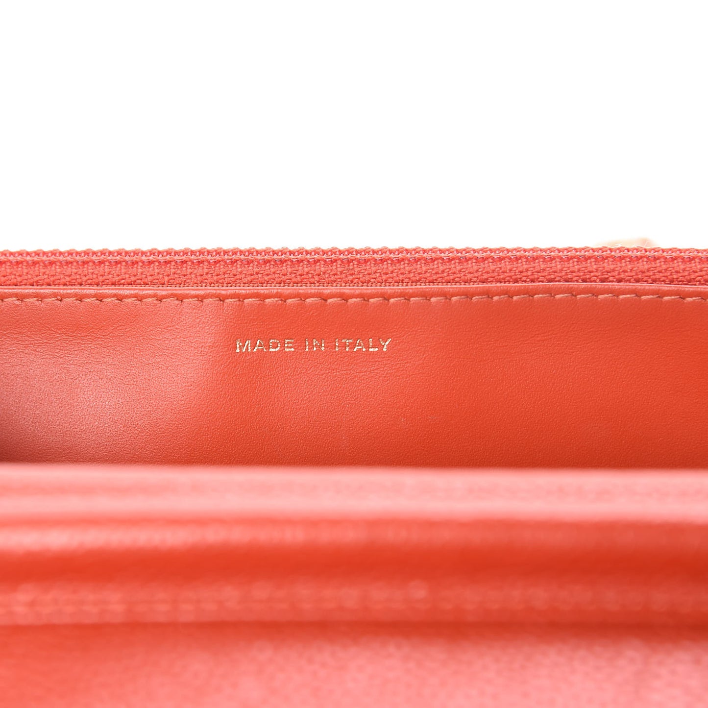 Pearly Caviar Quilted Wallet On Chain WOC Orange
