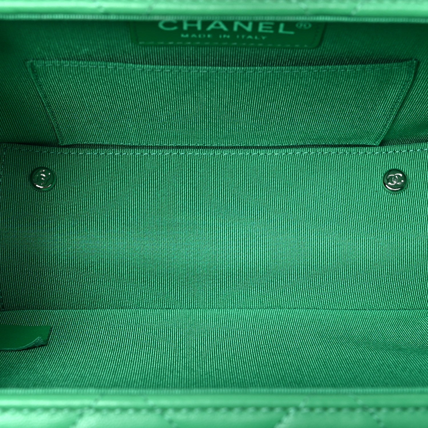 Chanel Quilted Lambskin Metal Bar Clutch Bag Green 4 of 7