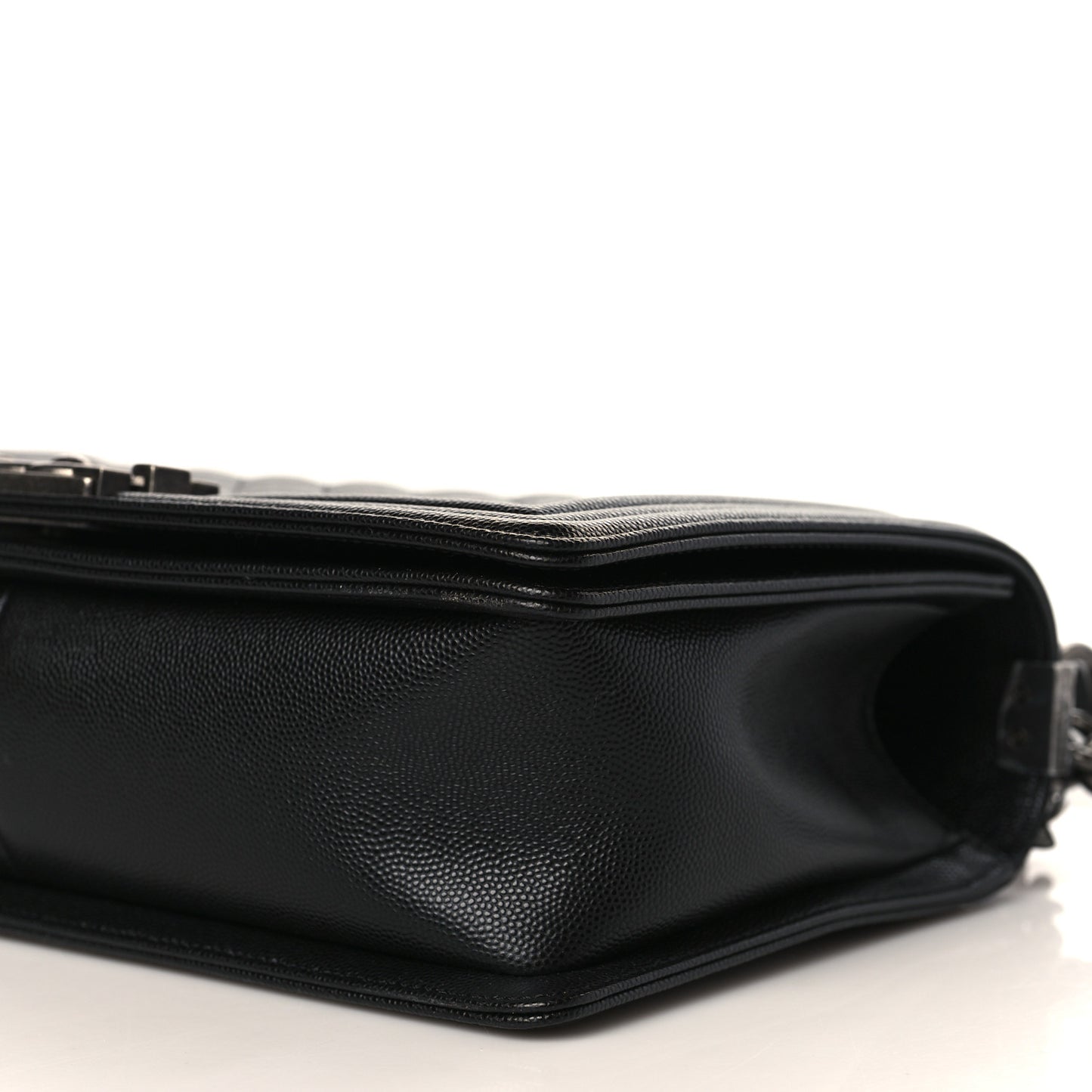 Caviar Quilted New Medium Boy Flap Black