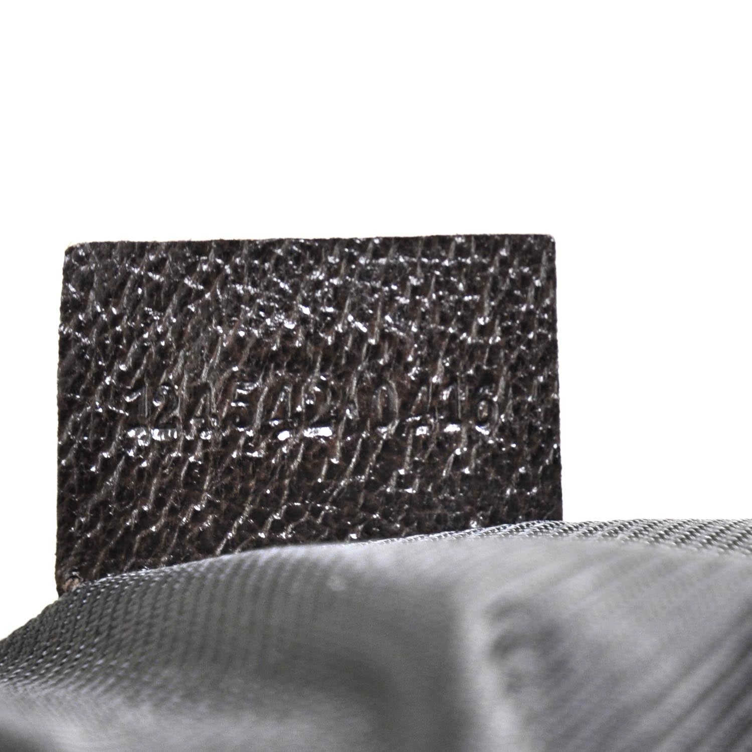 Gucci Monogram Small 8 of 8