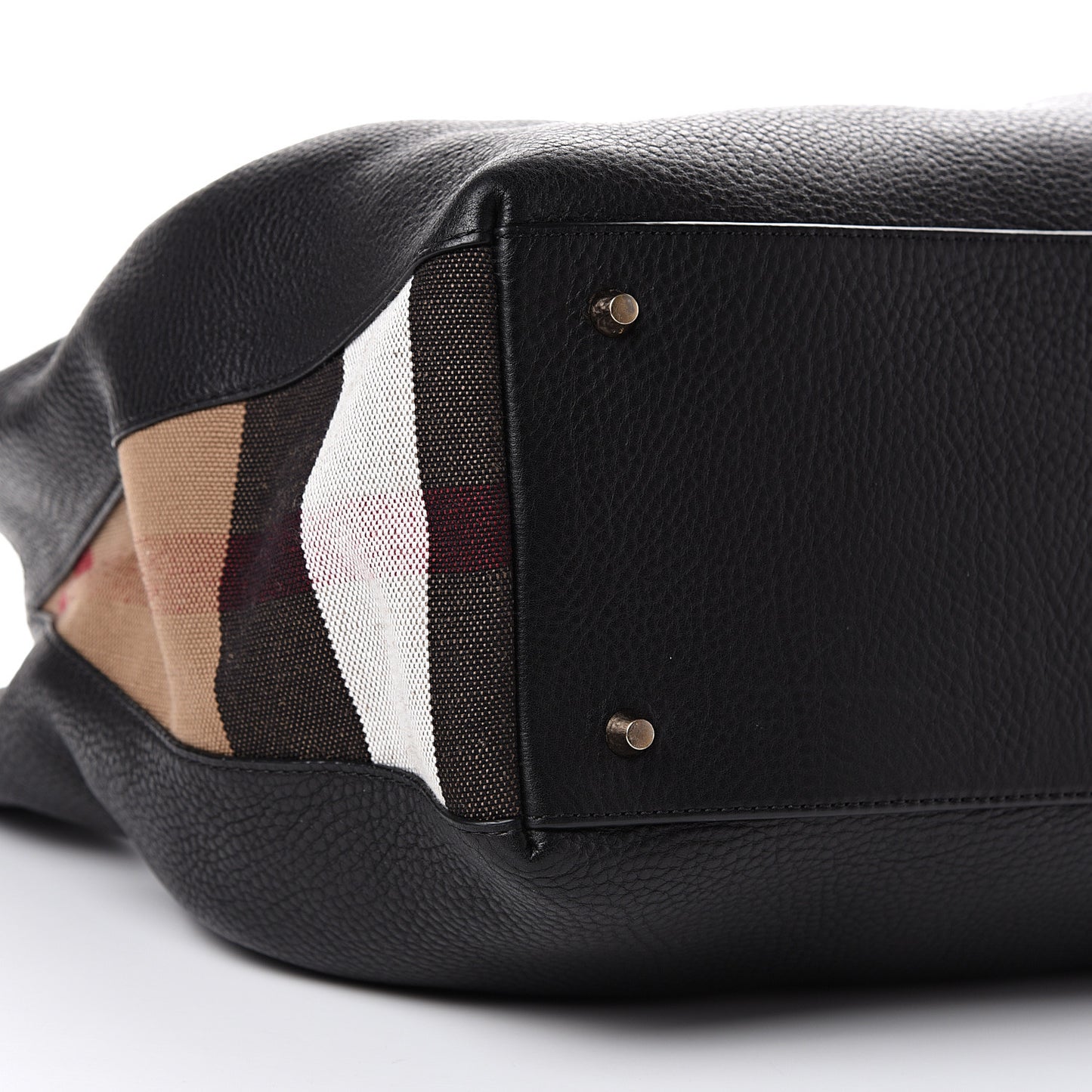 Grainy Calfskin House Check Medium Maidstone Black