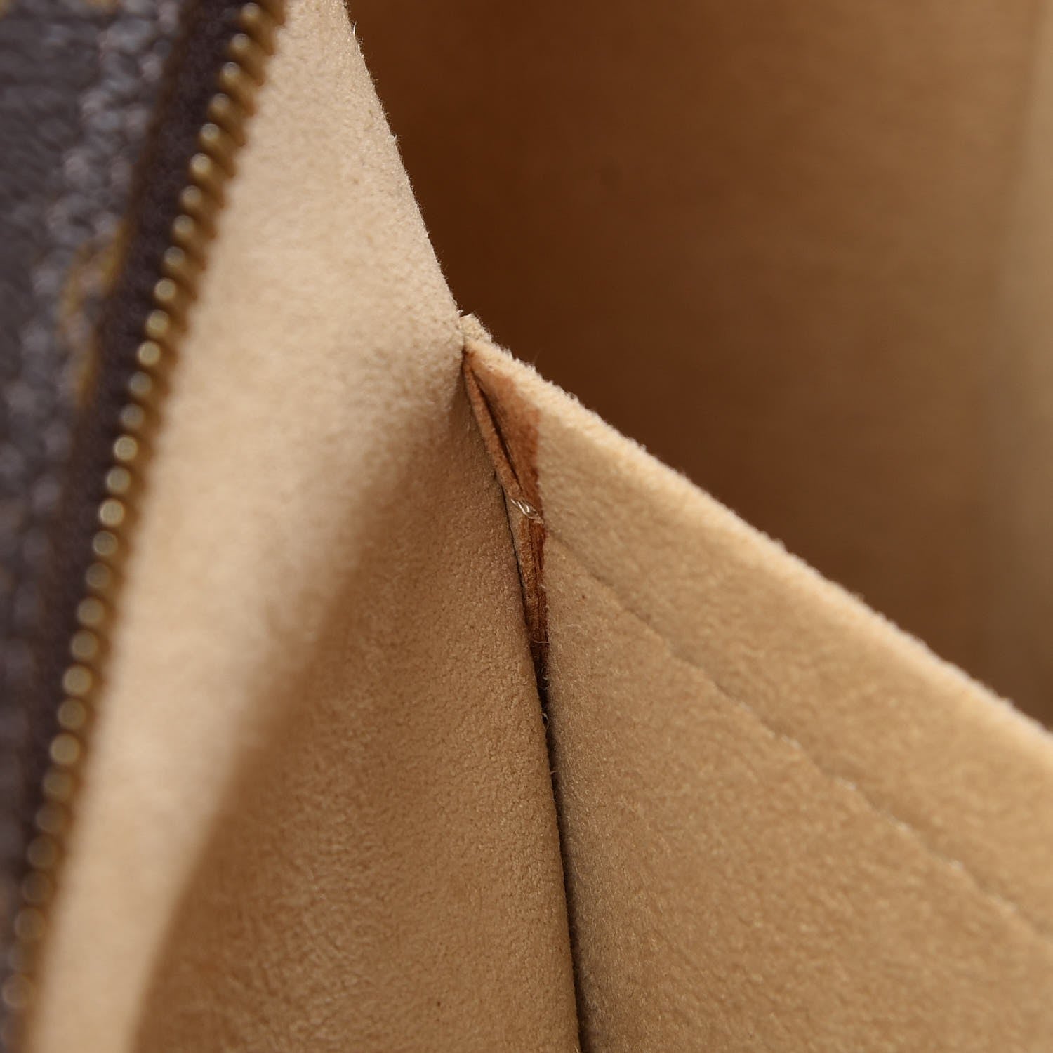 Louis Vuitton Monogram Cite GM 14 of 20