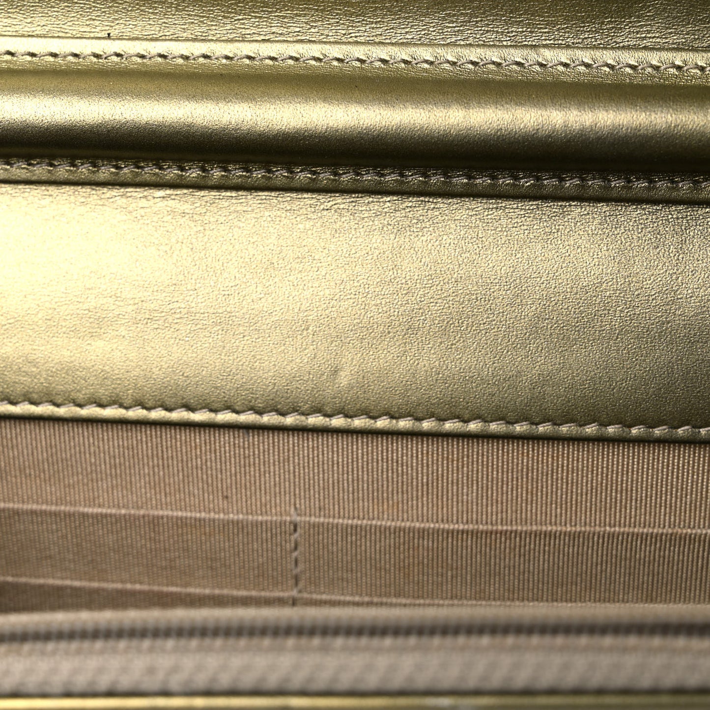 Metallic Aged Calfskin Quilted Reissue Wallet On Chain WOC Green