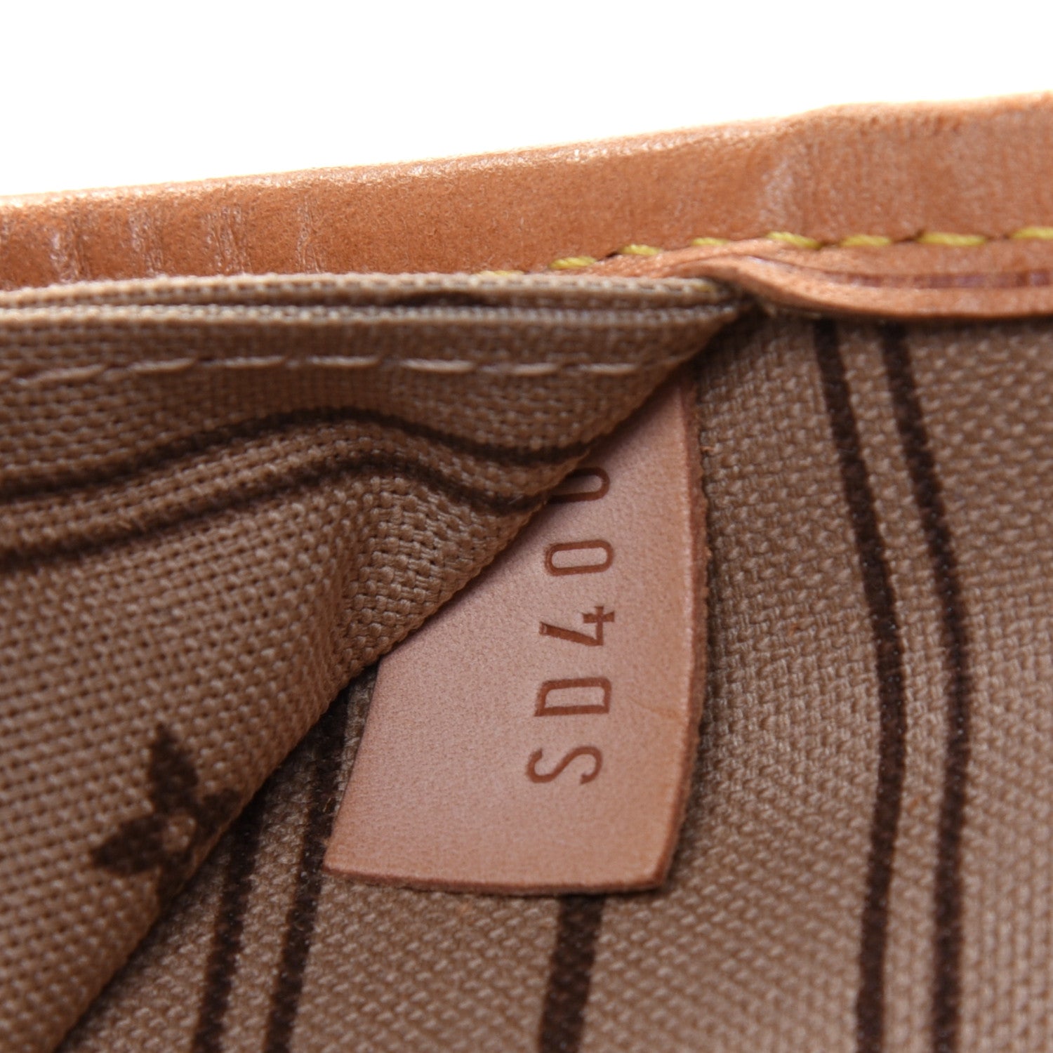 Louis Vuitton Monogram Neverfull MM 9 of 17