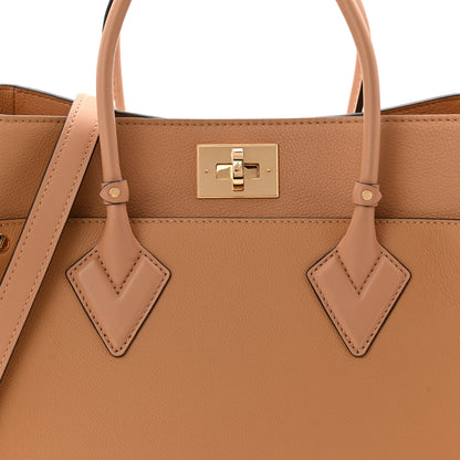 Louis Vuitton Mahina On My Side GM Arizona Beige 6 of 8