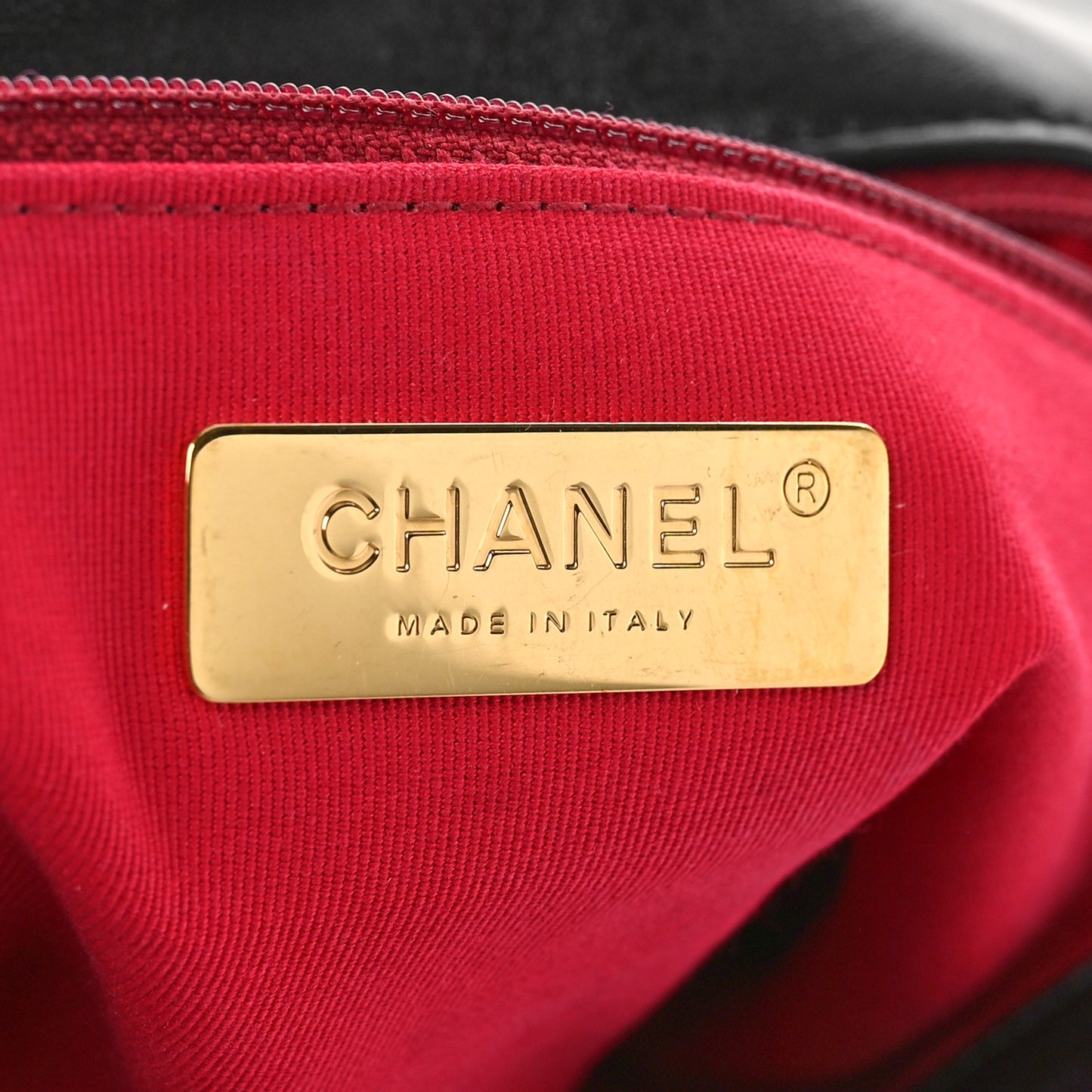 Lambskin Quilted Medium Chanel 19 Flap So Black