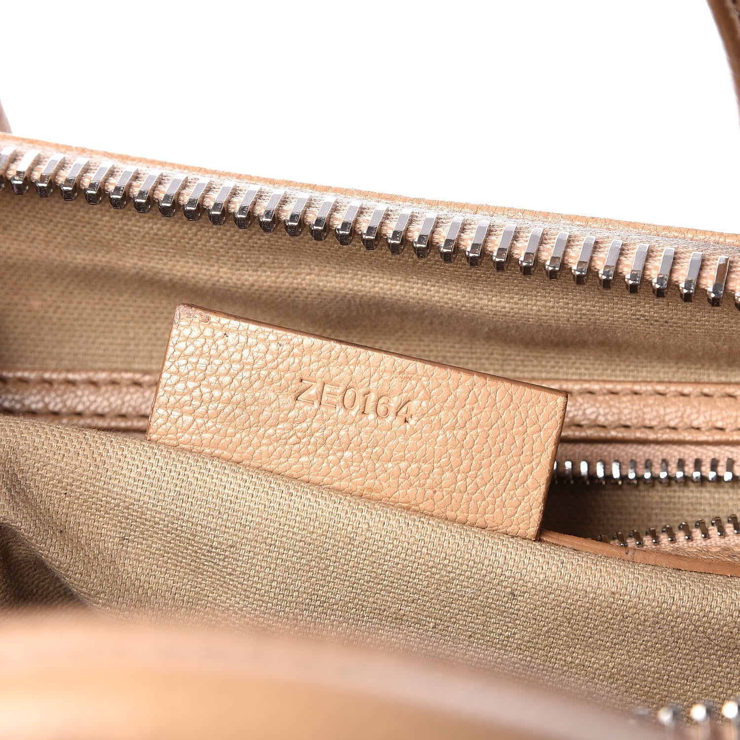 Givenchy Sugar Goatskin Medium Antigona Nude 7 of 18
