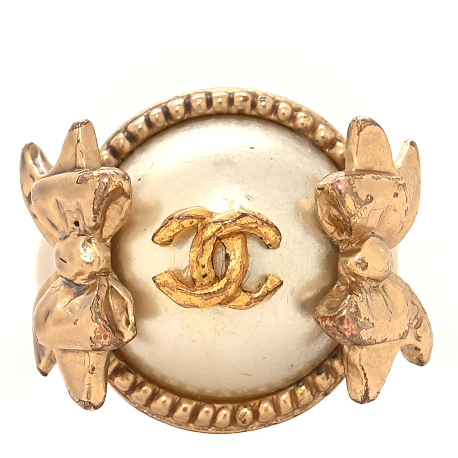 Chanel Pearl CC Bow Ring 6.25 53 6.25 Gold Pearly White 1 of 4