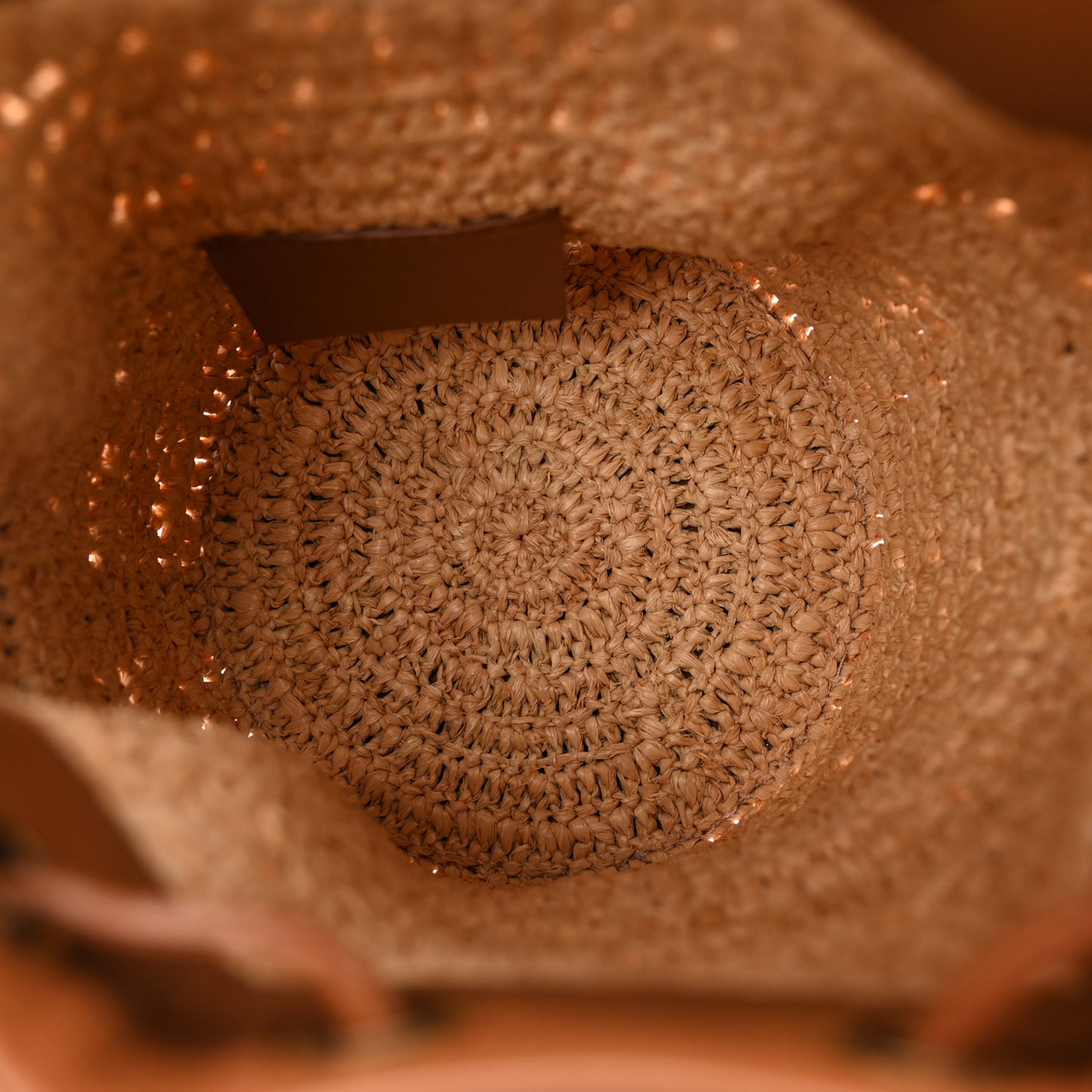 Raffia Calfskin Seau Bucket Naturel Brick