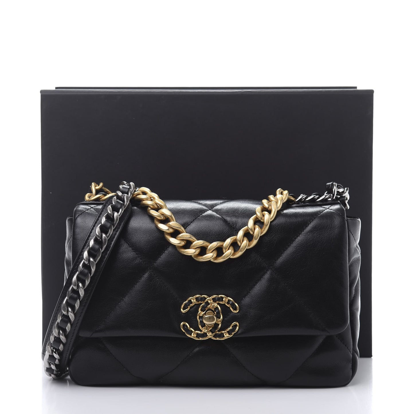 Goatskin Quilted Medium 19 Flap Black