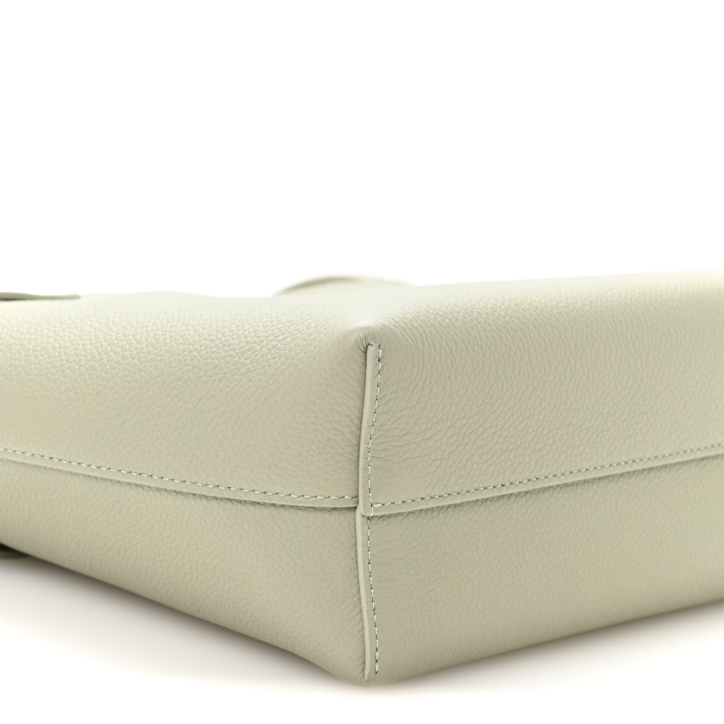 Grained Calfskin Triomphe Mini Cabas Anais Light Clay