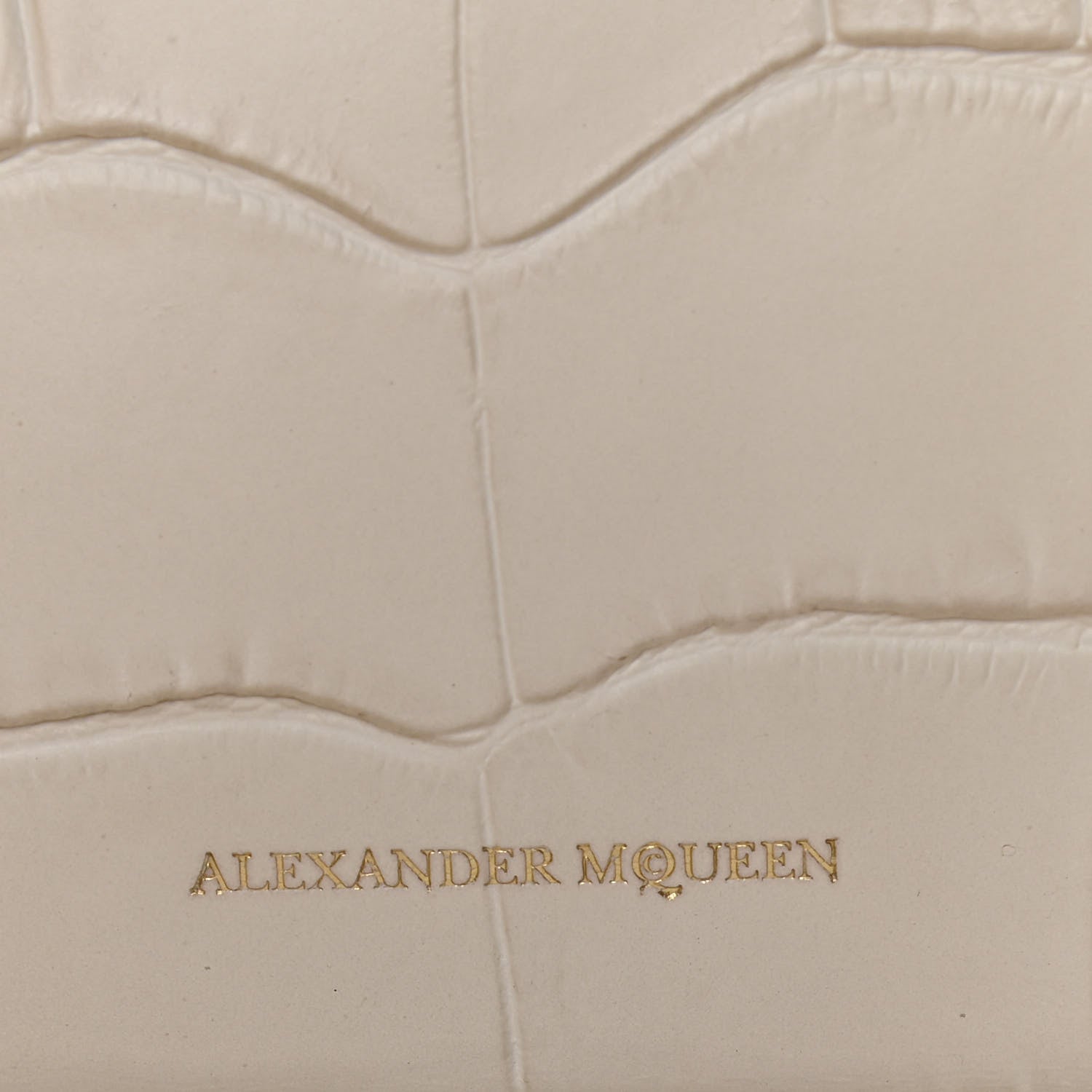 Alexander McQueen Calfskin Crocodile Embossed Box Shoulder Bag 16 Cream 6 of 19