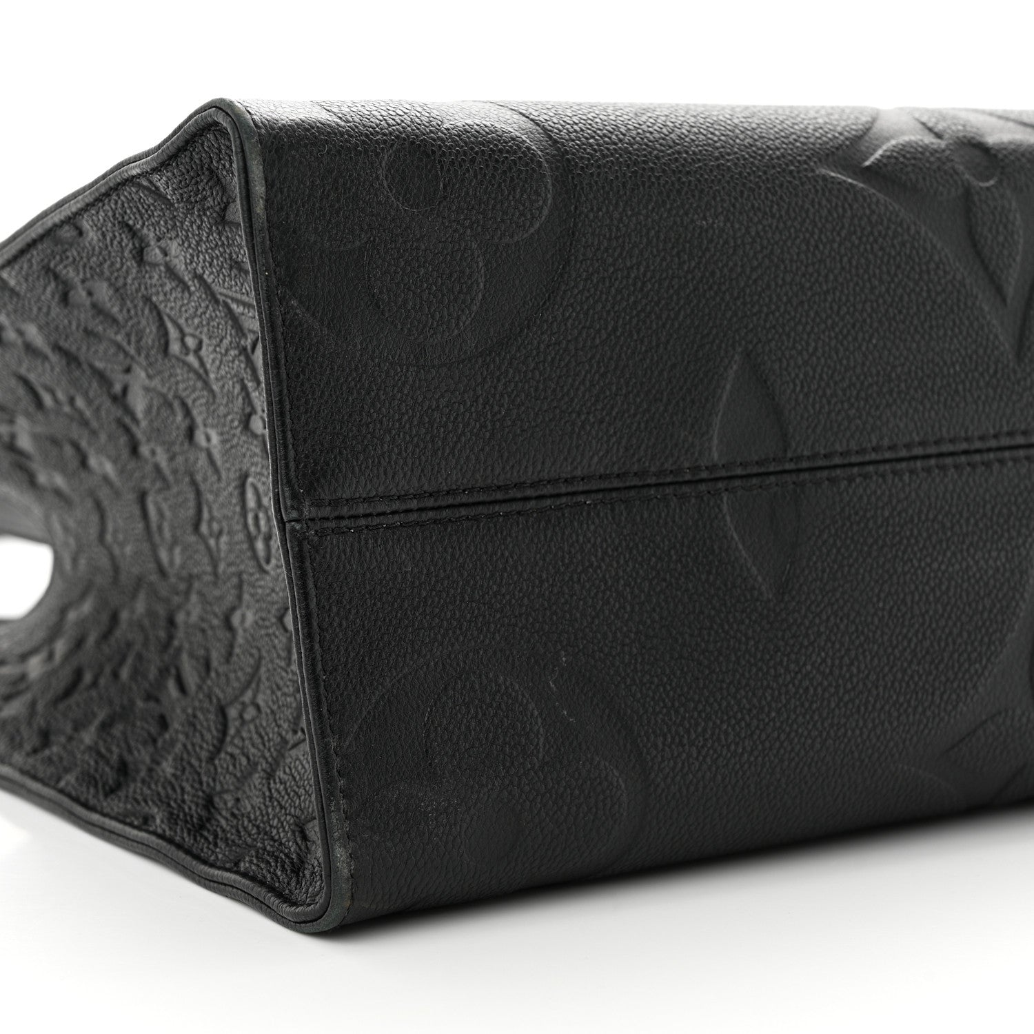 Louis Vuitton Empreinte Monogram Giant Onthego MM Black 8 of 15