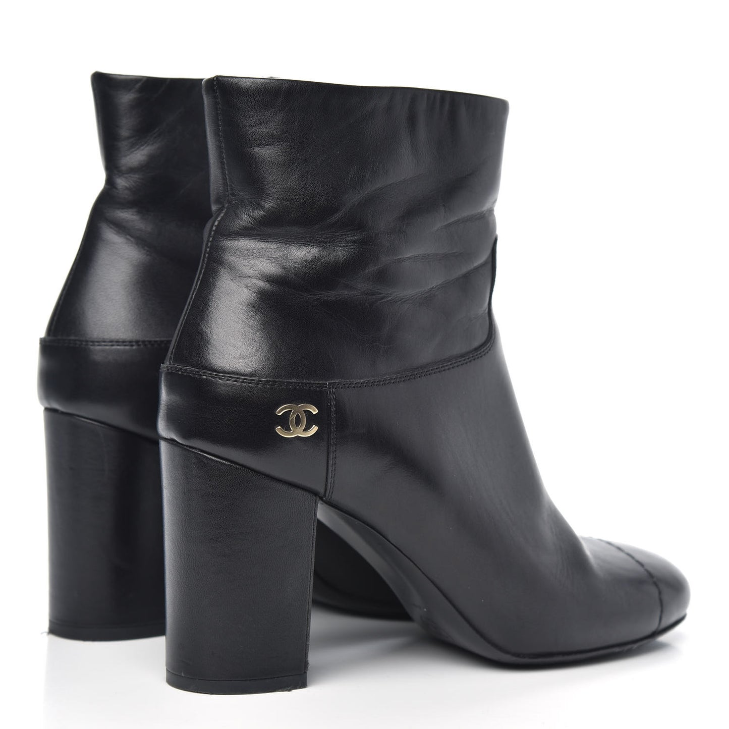 Tumbled Calfskin Cap Toe CC Short Boots 37 Black