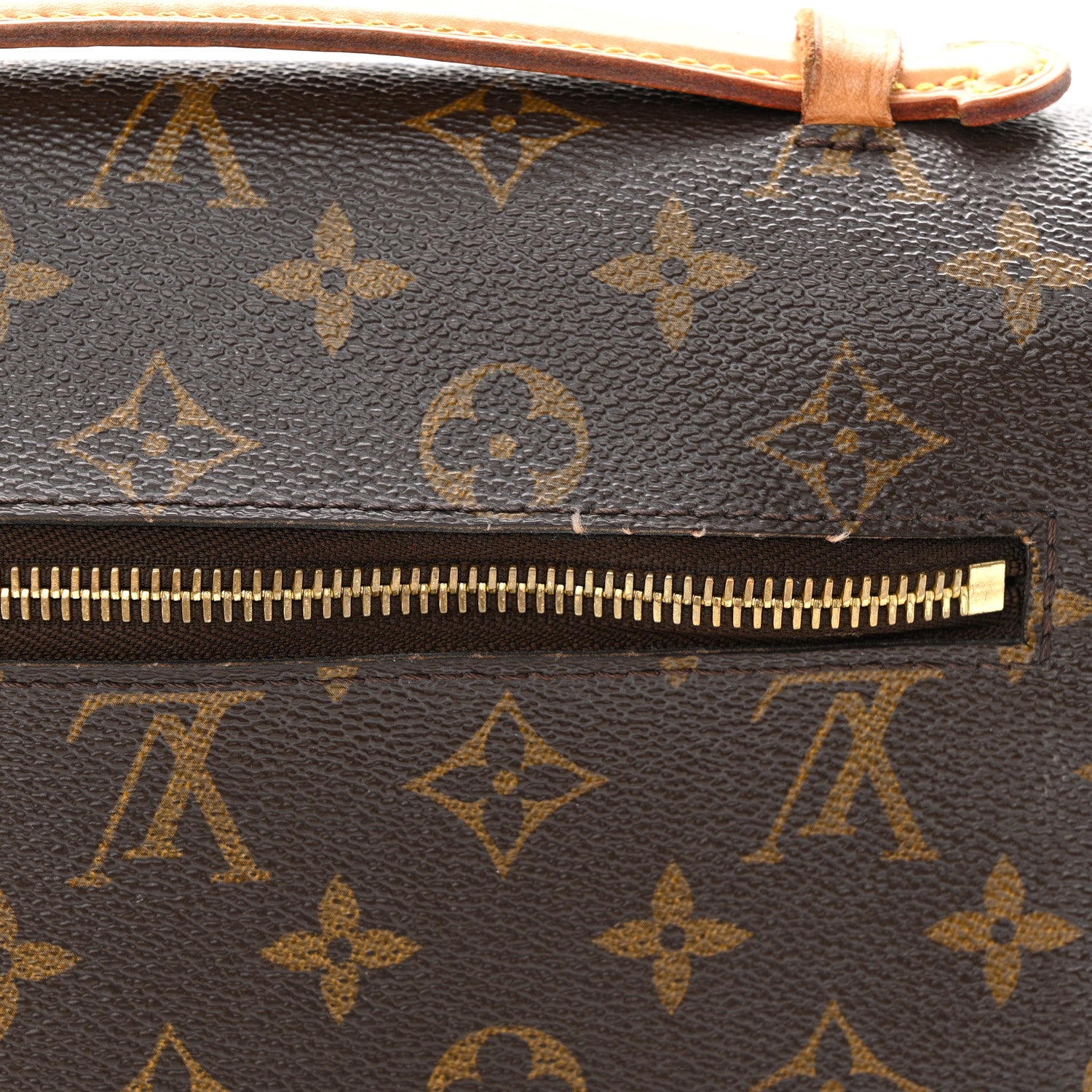 Louis Vuitton Monogram Pochette Metis 16 of 18
