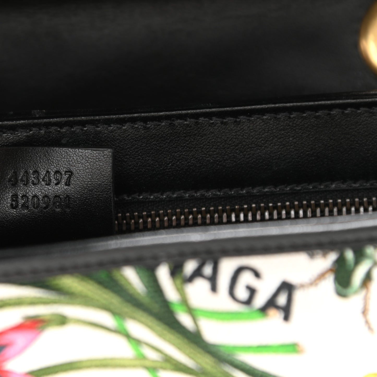 X BALENCIAGA Canvas Flora Logo Print Diagonal Matelasse Small GG Marmont Shoulder Bag White