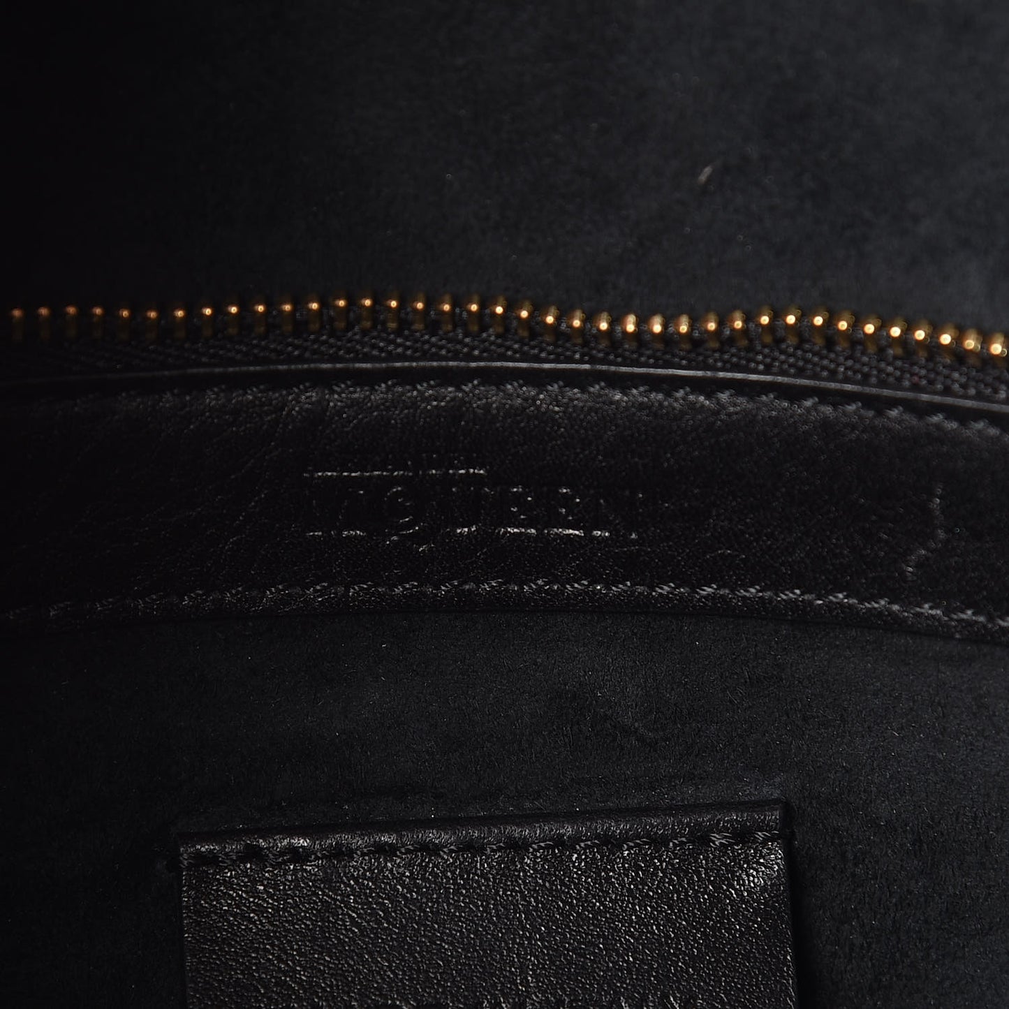Calfskin Studded Large Heroine Black