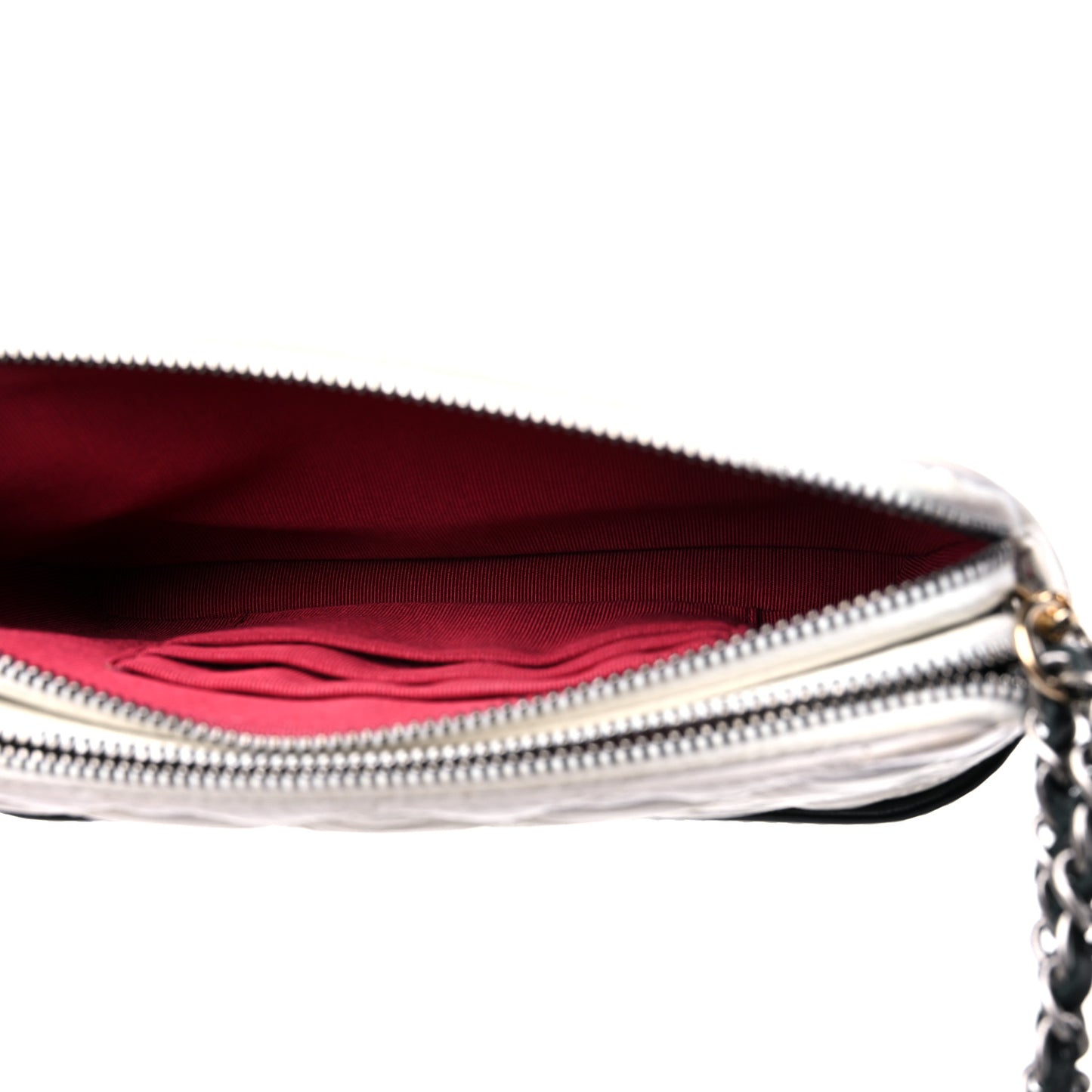 Aged Calfskin Quilted Small Gabrielle Clutch With Chain White Black