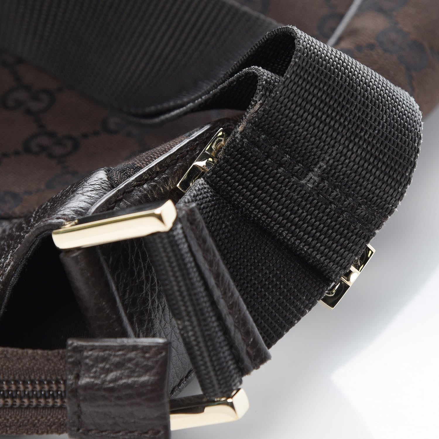 Gucci Monogram Large Messenger Bag Brown 6 of 11