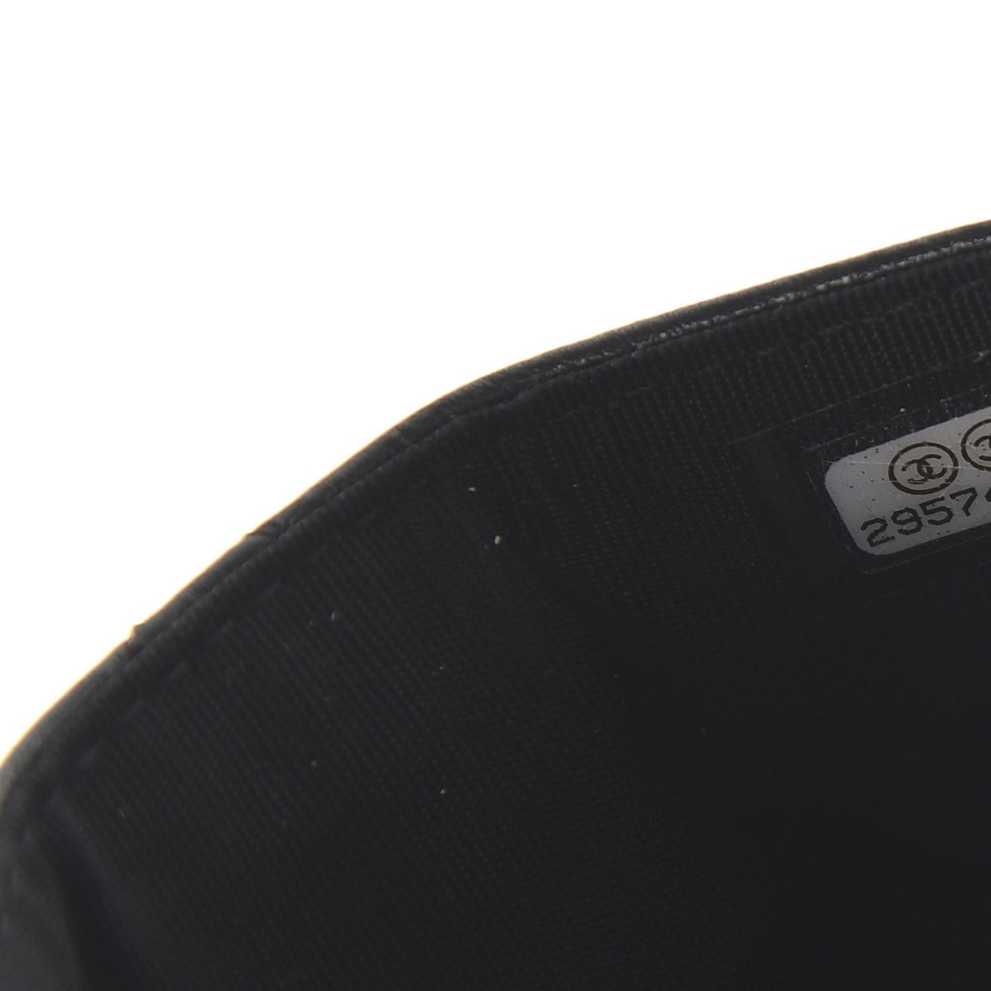 Shiny Goatskin Quilted Chanel 19 Card Holder Black