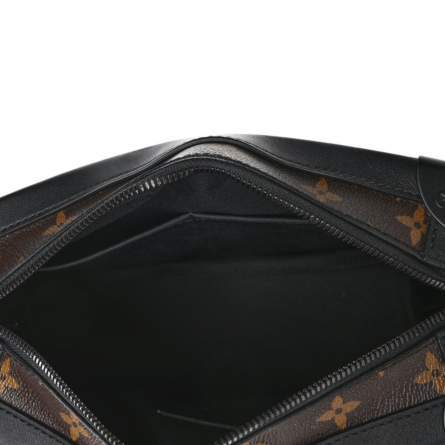 Monogram Solar Ray Soft Trunk