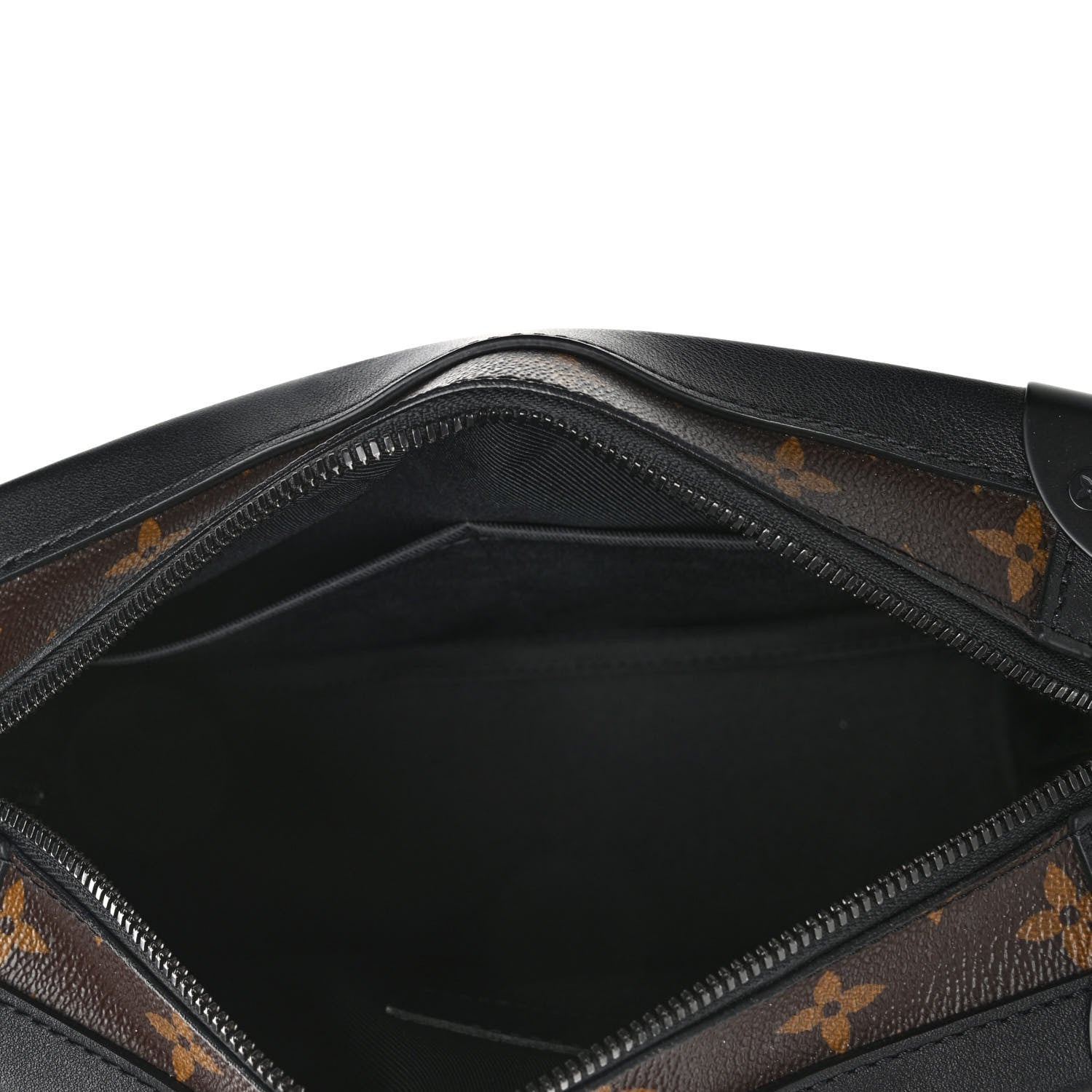 Louis Vuitton Monogram Solar Ray Soft Trunk 4 of 5