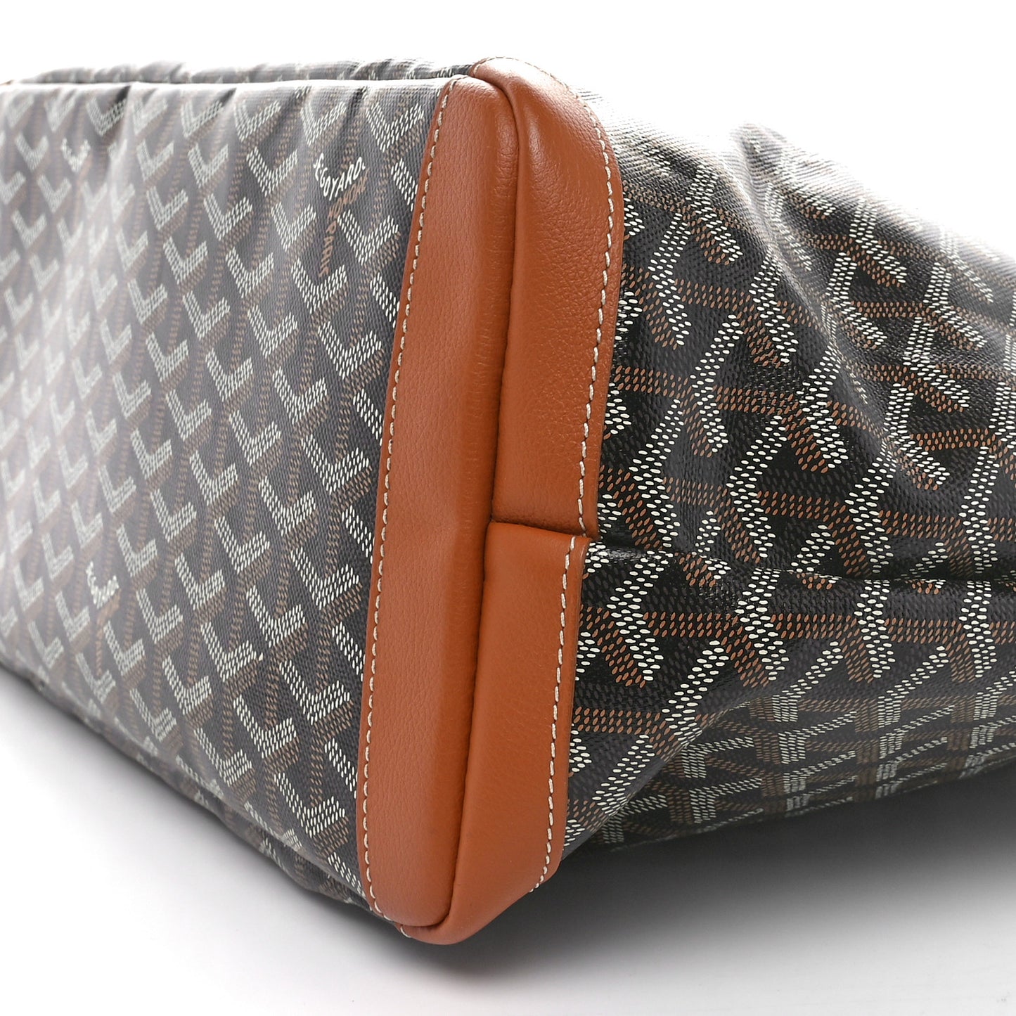 Goyardine Artois MM Black Gold