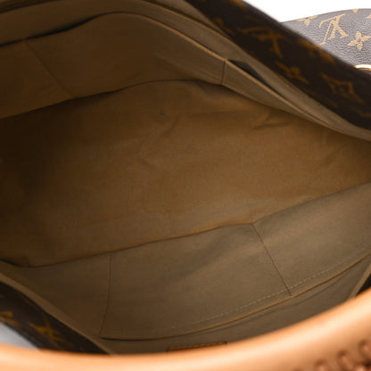 Louis Vuitton Monogram Artsy MM 5 of 9