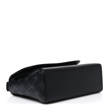 Louis Vuitton Monogram Eclipse Reverse Pulse Messenger 3 of 8