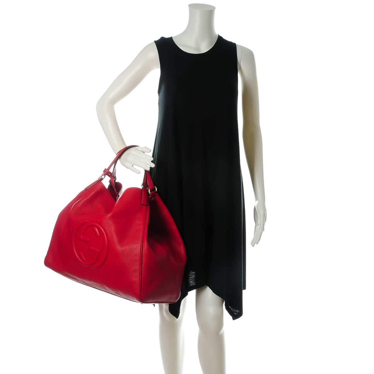 Pebbled Calfskin Large Soho Shoulder Bag Red