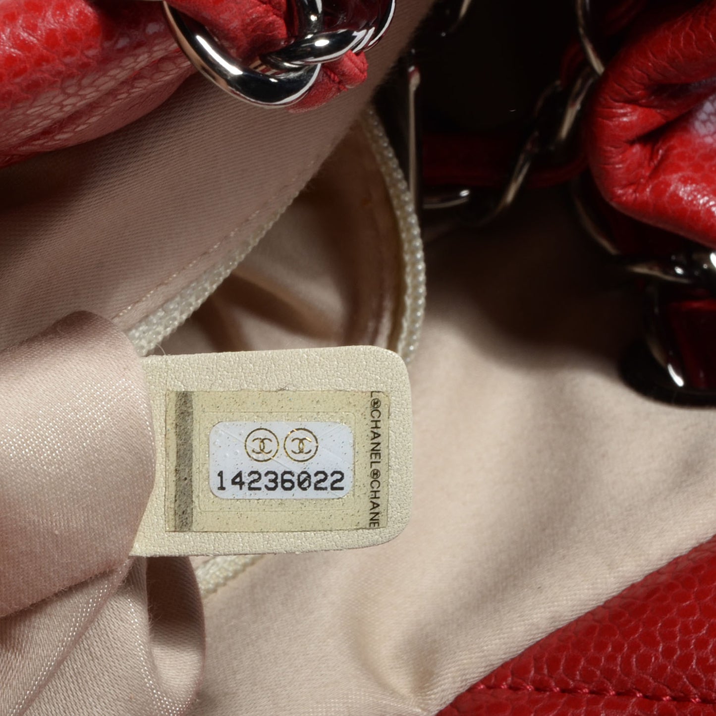 Caviar Quilted Large Cells Tote Red