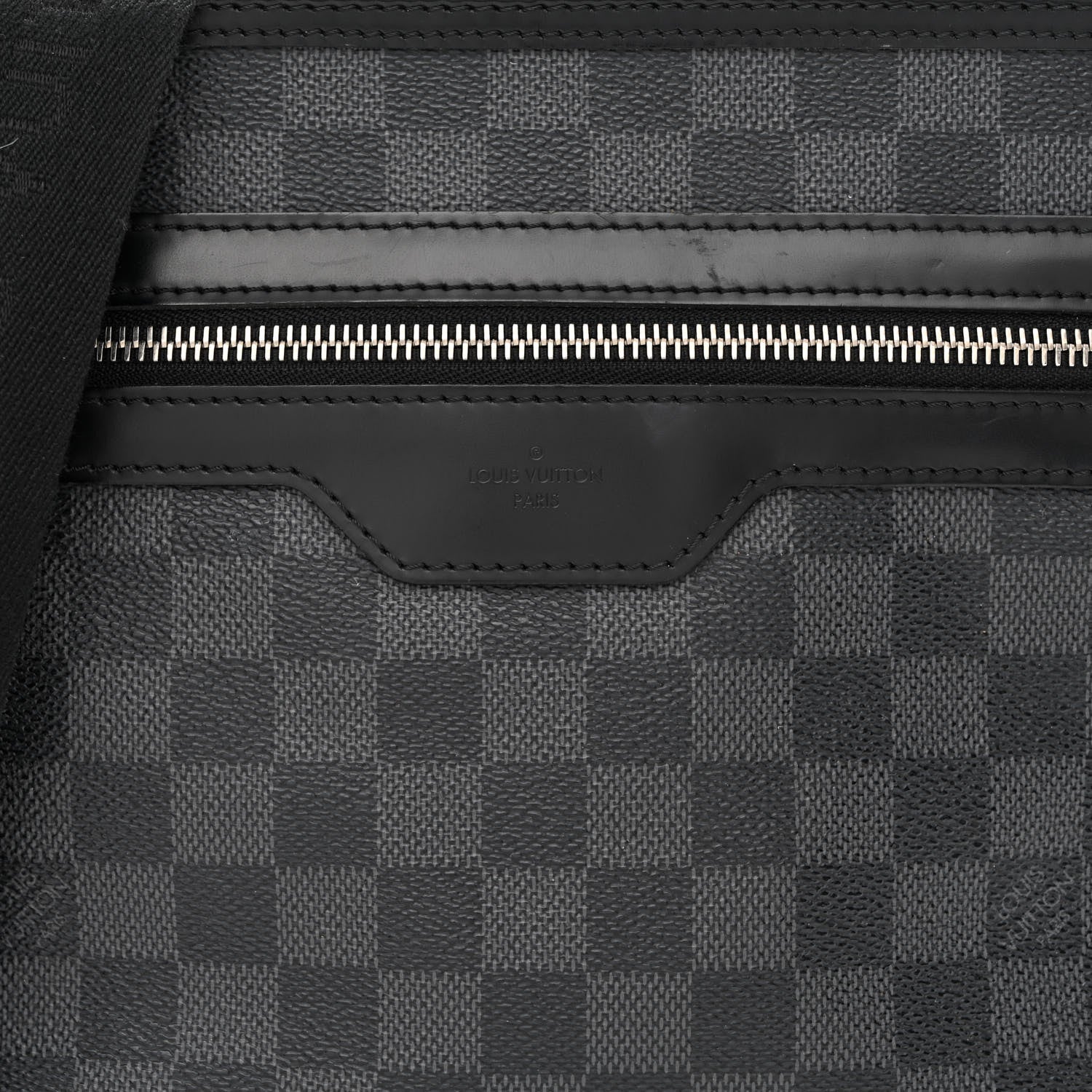Louis Vuitton Damier Graphite Thomas 8 of 11