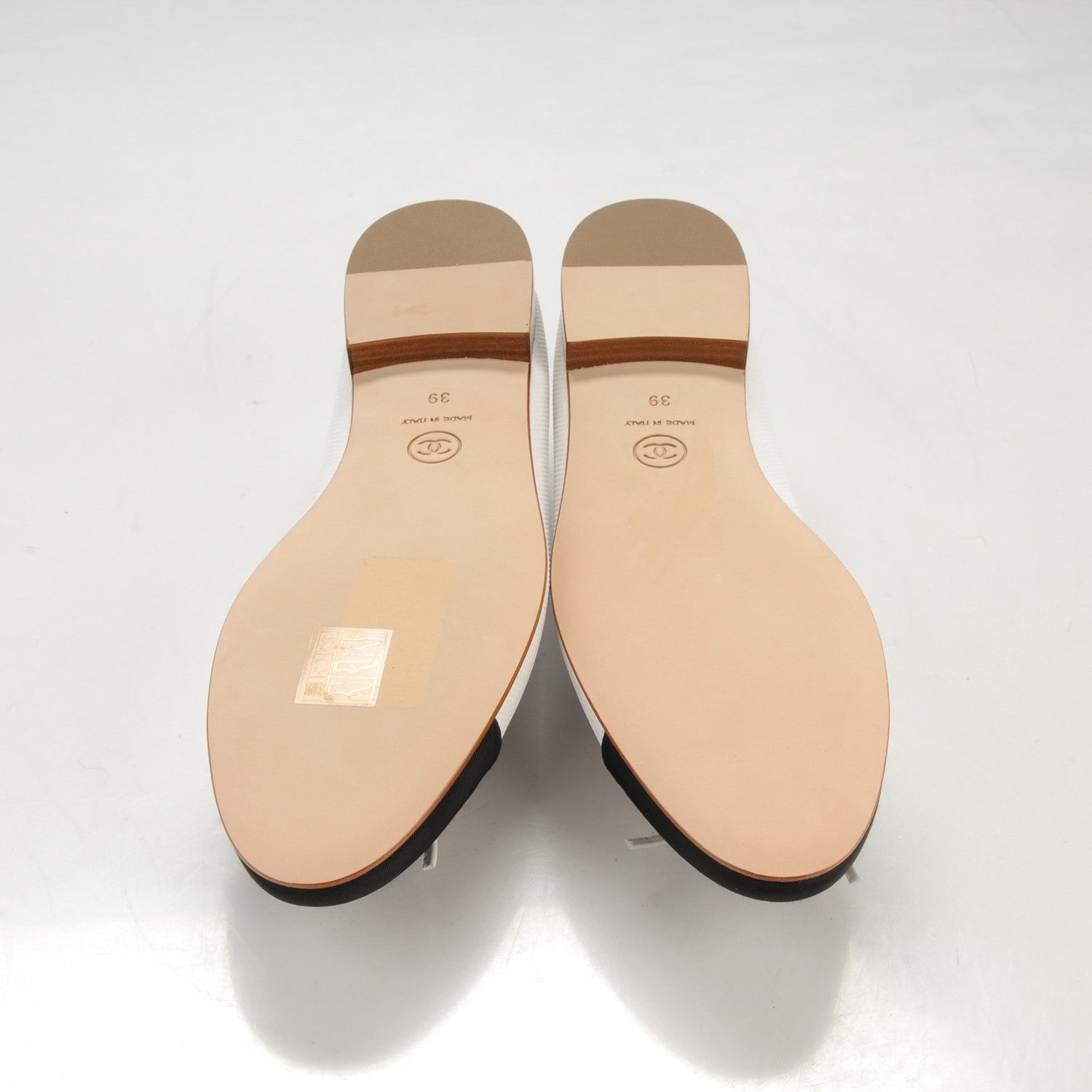 Chanel Fabric Cap Toe Ballerina Flats 39 White Black 5 of 7
