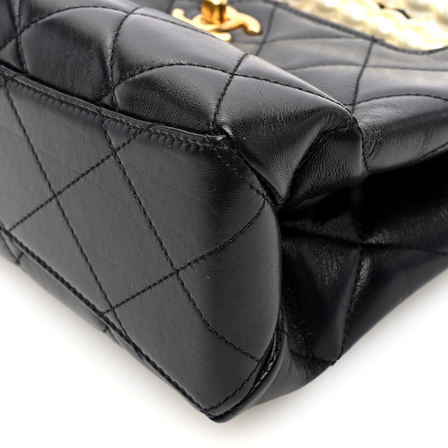 Chanel Shiny Lambskin Pearl Small Shopping Bag Black 1639340
