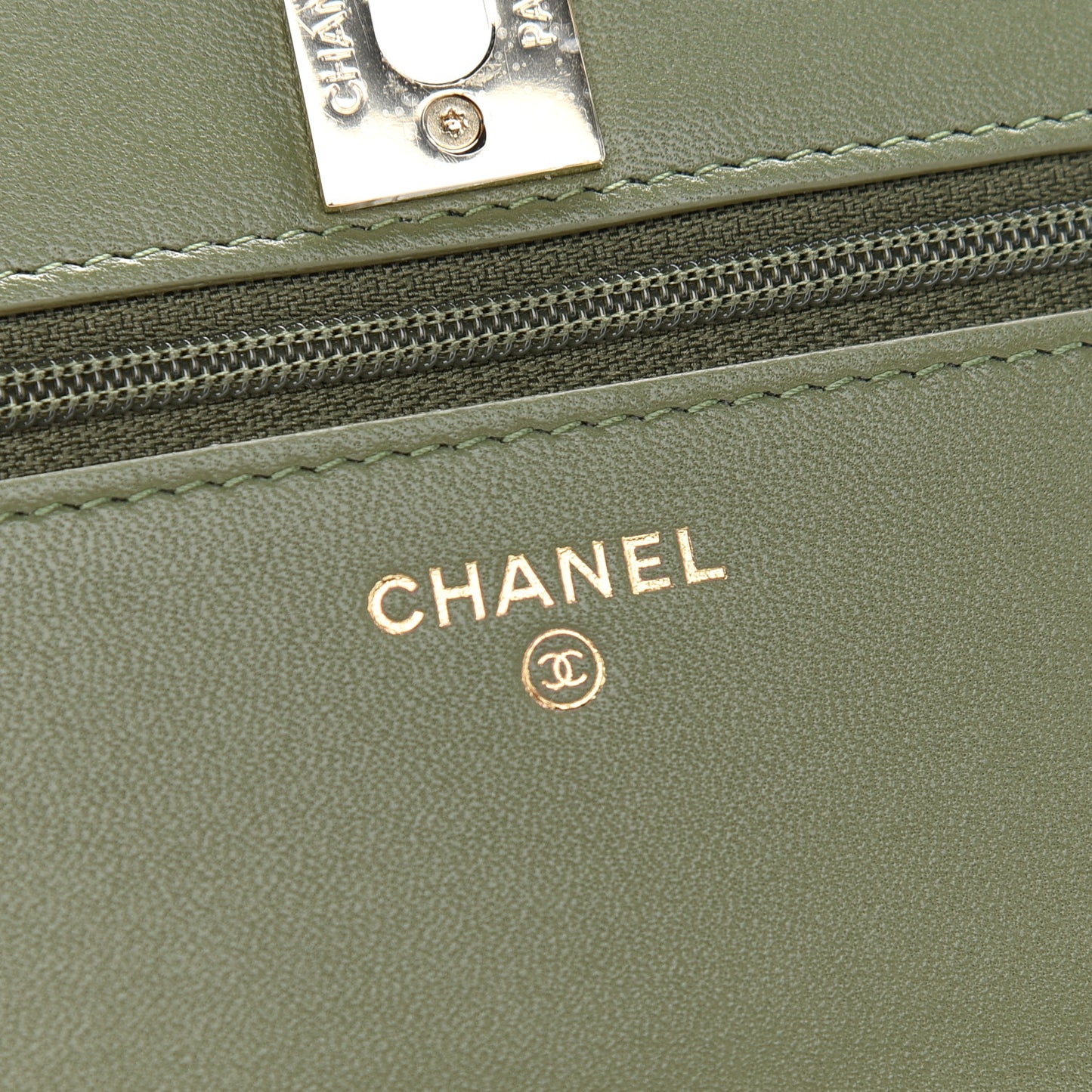 Lambskin Quilted Trendy CC Wallet On Chain WOC Green